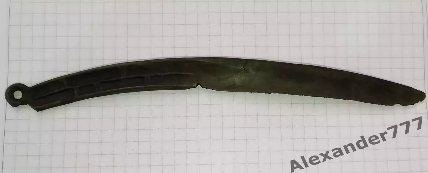 Бронзовый нож РЕДКИЙ.