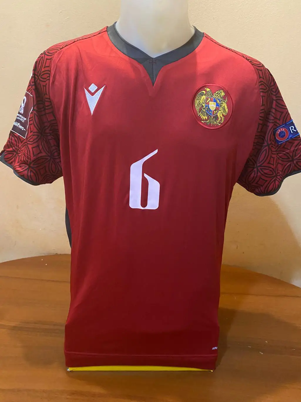 Официальная игровая майка сборной Армении N:6