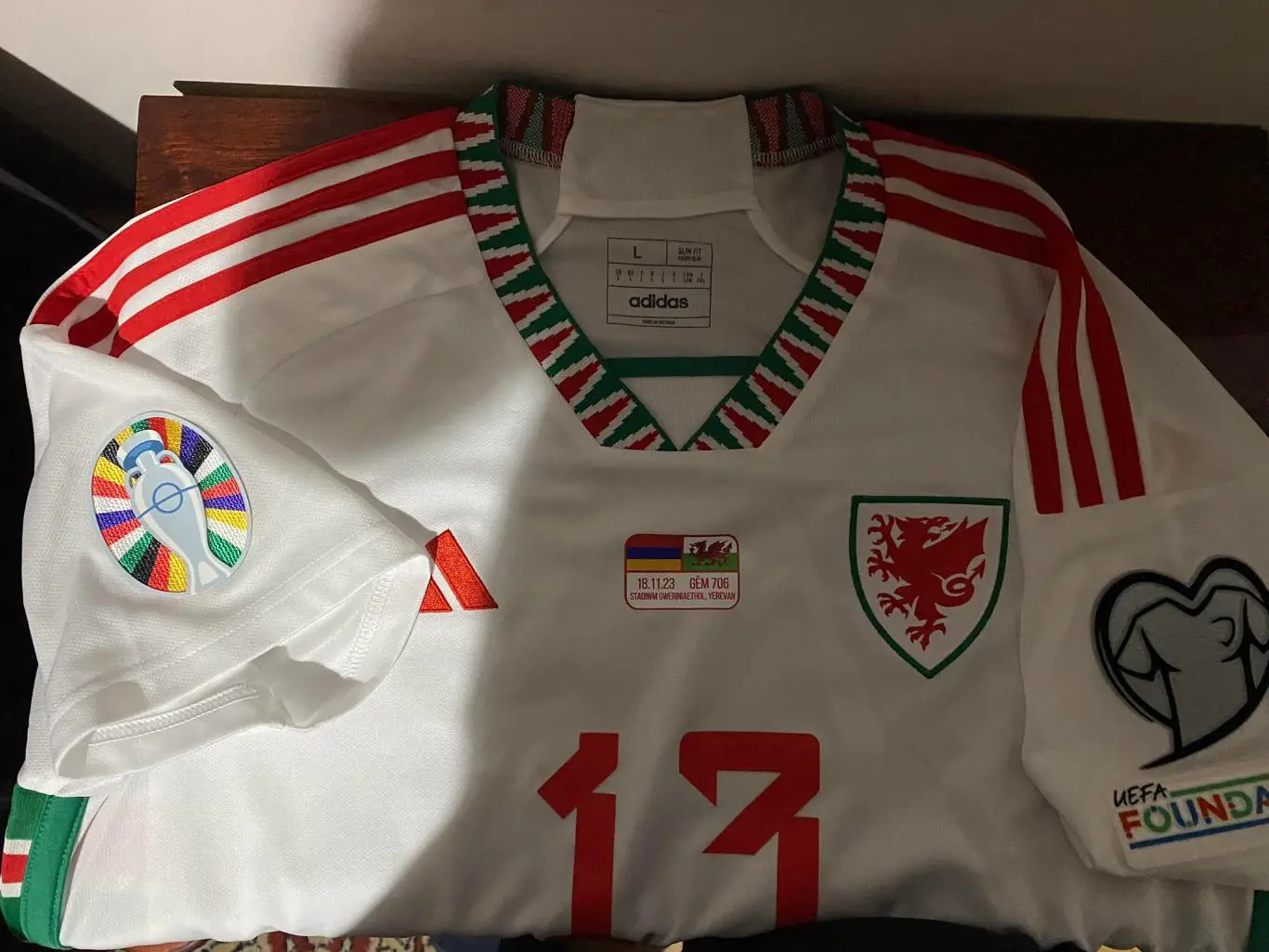 Официальная игровая майка сборной Уэльса 18.11.2023, N:13 2