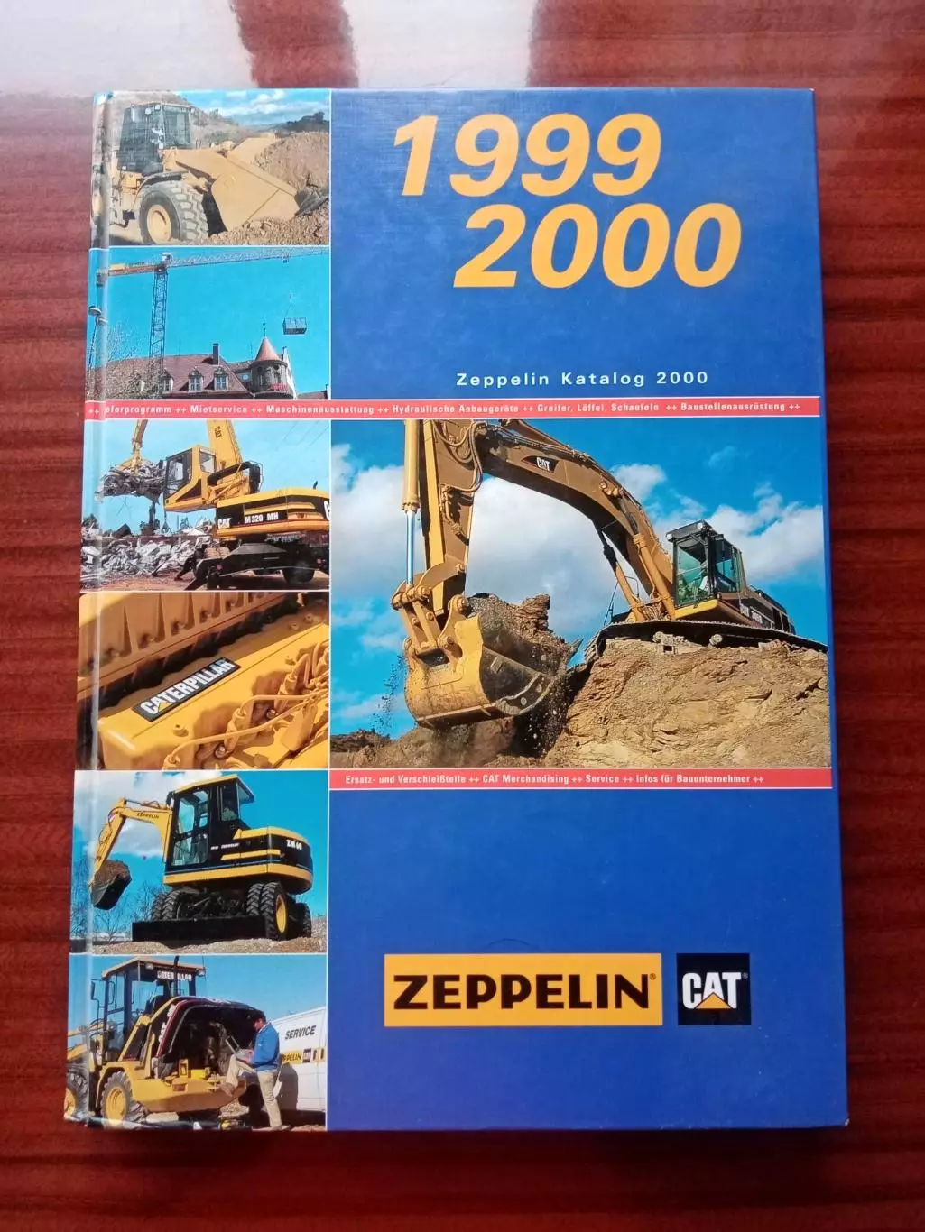 Каталог продукции Caterpillar 1999-2000 год. на немецком