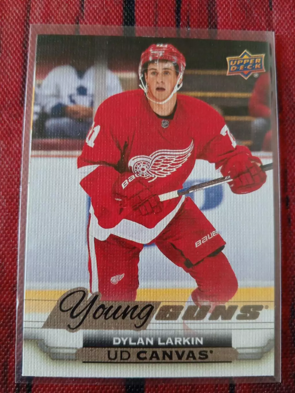 Карточка Young GunsCanvas Ларкин