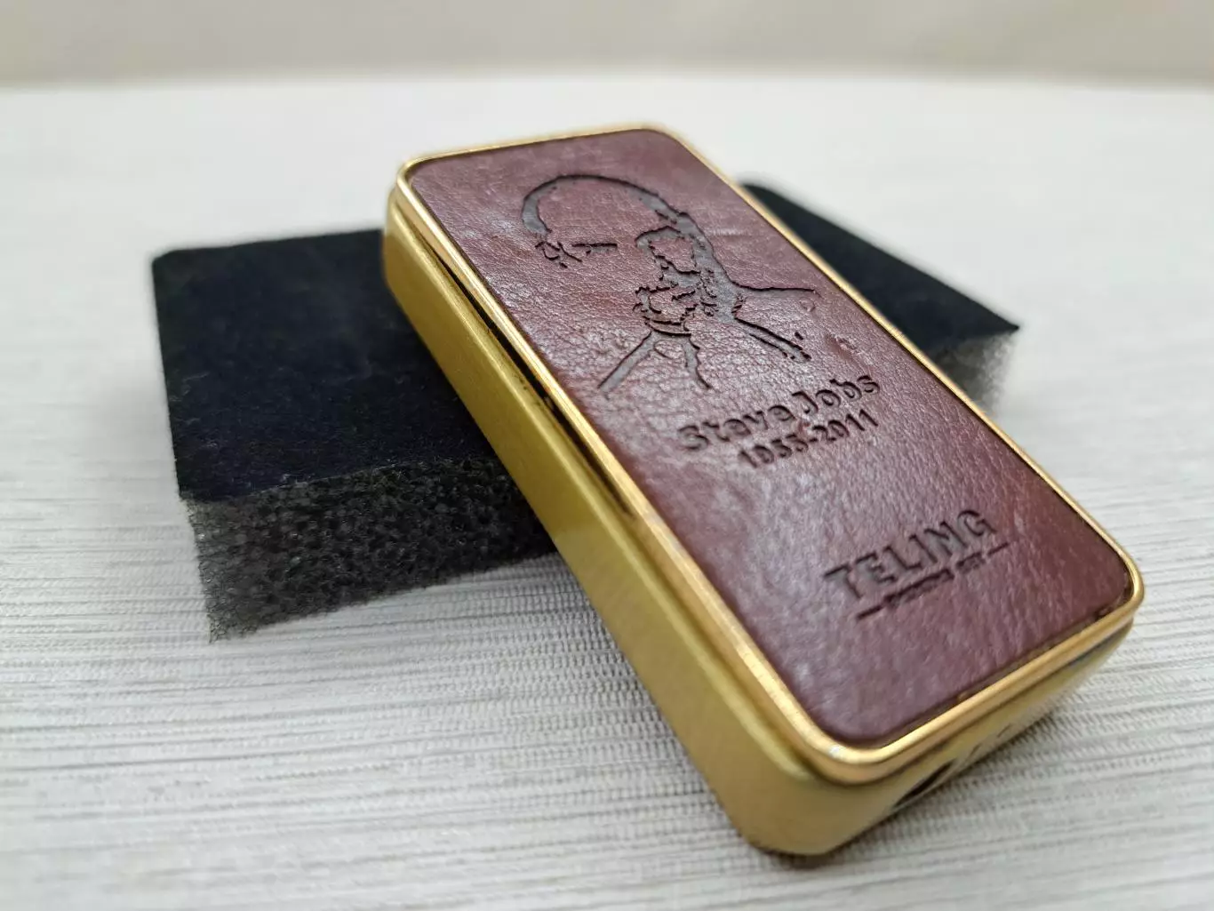 Коллекционная зажигалка Steve Jobs