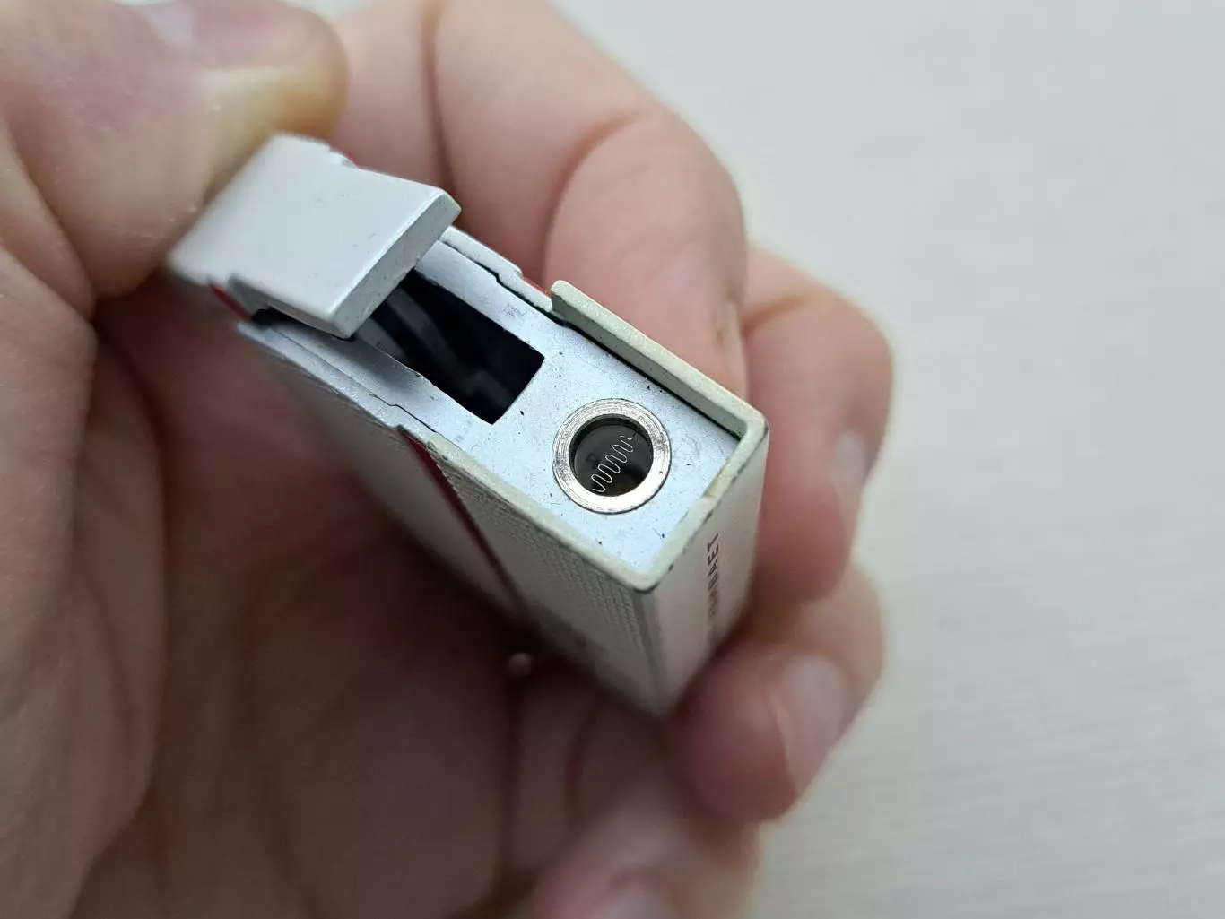 Коллекционная зажигалка Marlboro Filter Plus 6