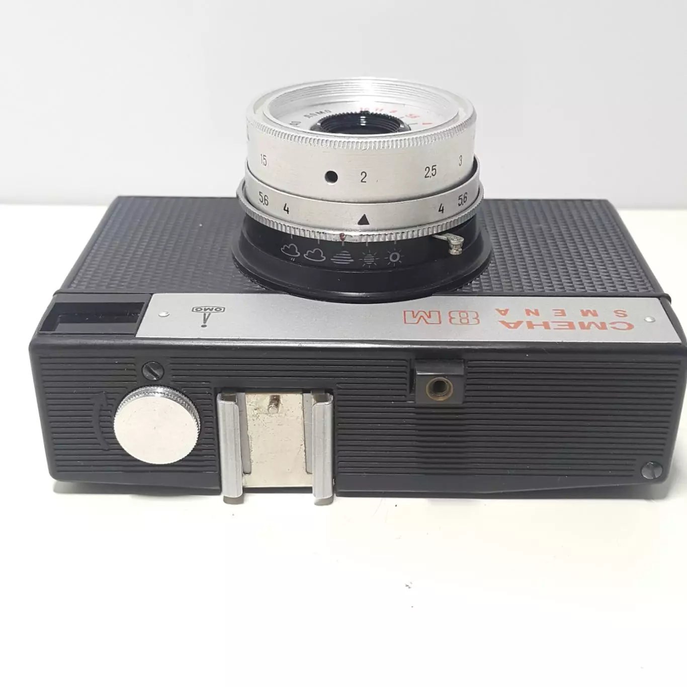 Советский фотоаппарат Смена 8М с чехлом 4
