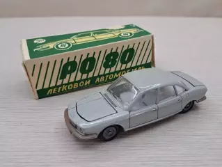 Модель автомобиля NSU RO 80, ремейк 1:43, СССР, ЗТМК, родная коробка
