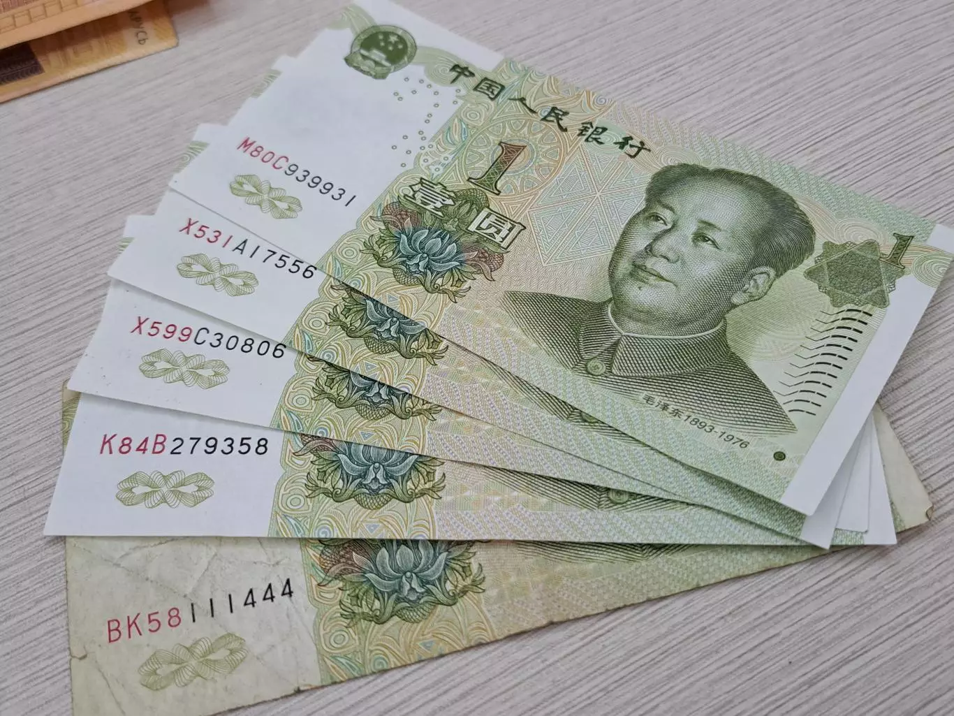 Набор разных банкнот одним лотом - 29 шт. СССР, Россия, Беларусь, Китай 1