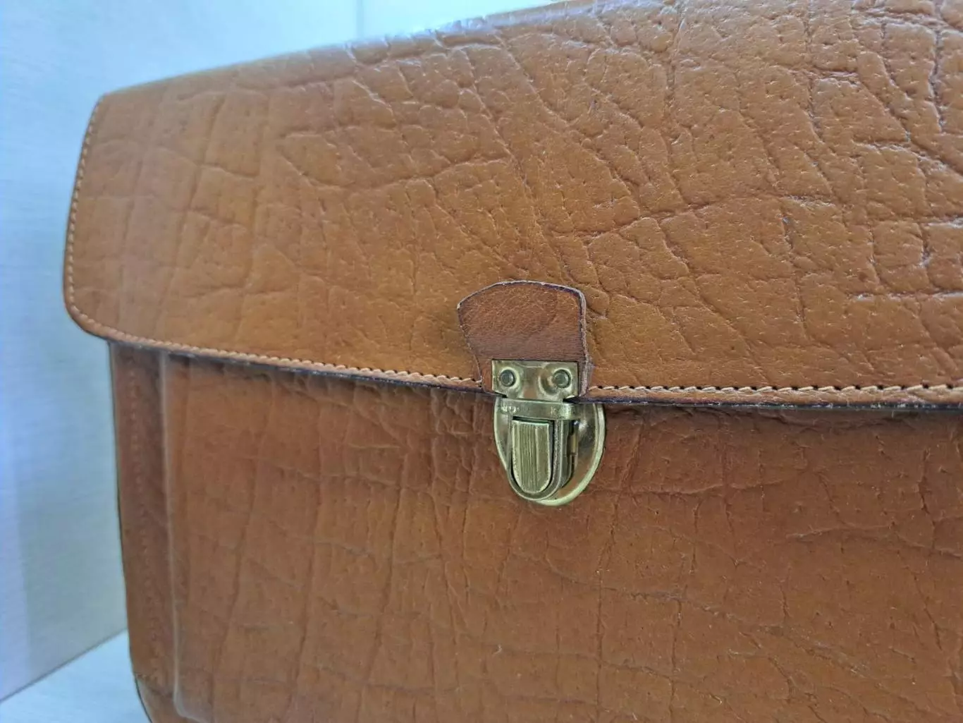 Винтажная кожаная сумка Coopexim-Cepelia, Польша, 1973 г. с биркой 3