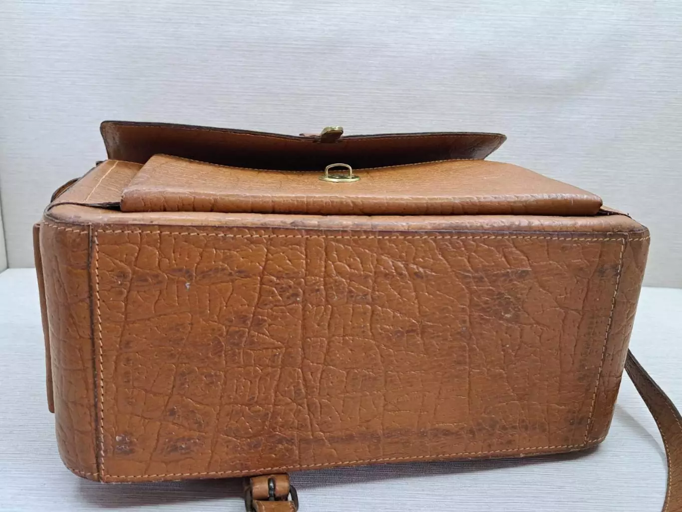 Винтажная кожаная сумка Coopexim-Cepelia, Польша, 1973 г. с биркой 6