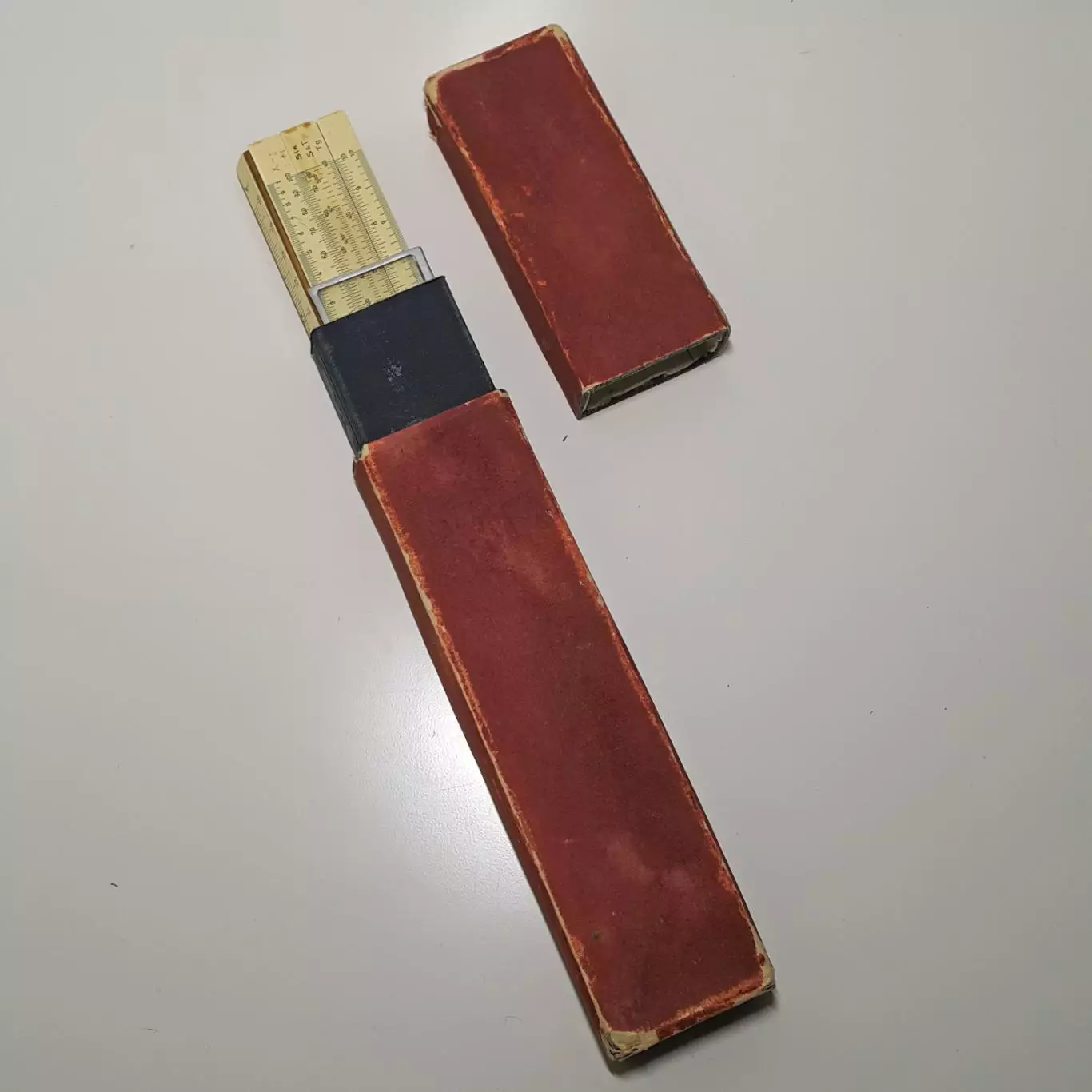 Логарифмическая линейка, СССР, 1958 год с футляром 1