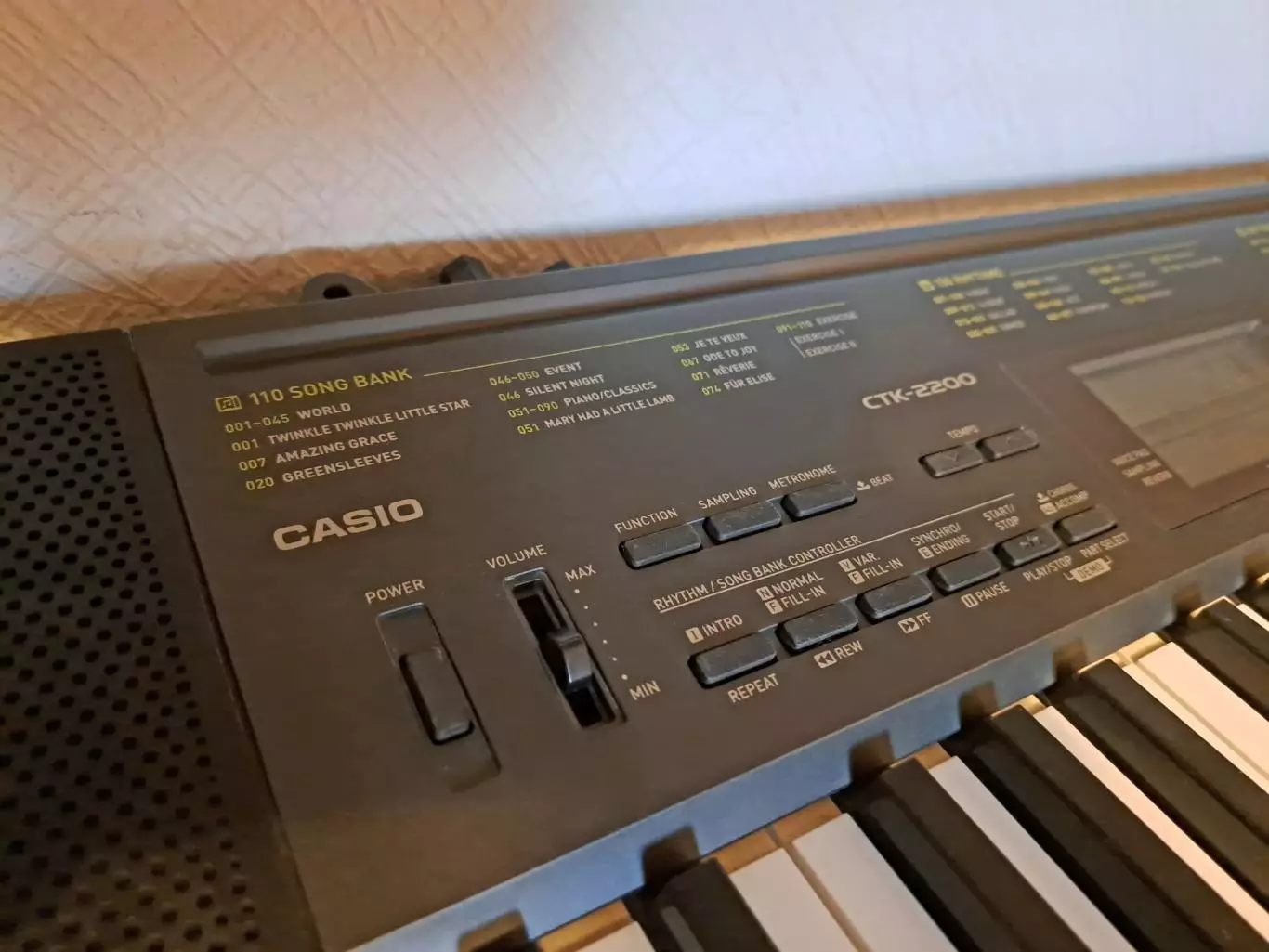 Синтезатор Casio CTK-2200 1
