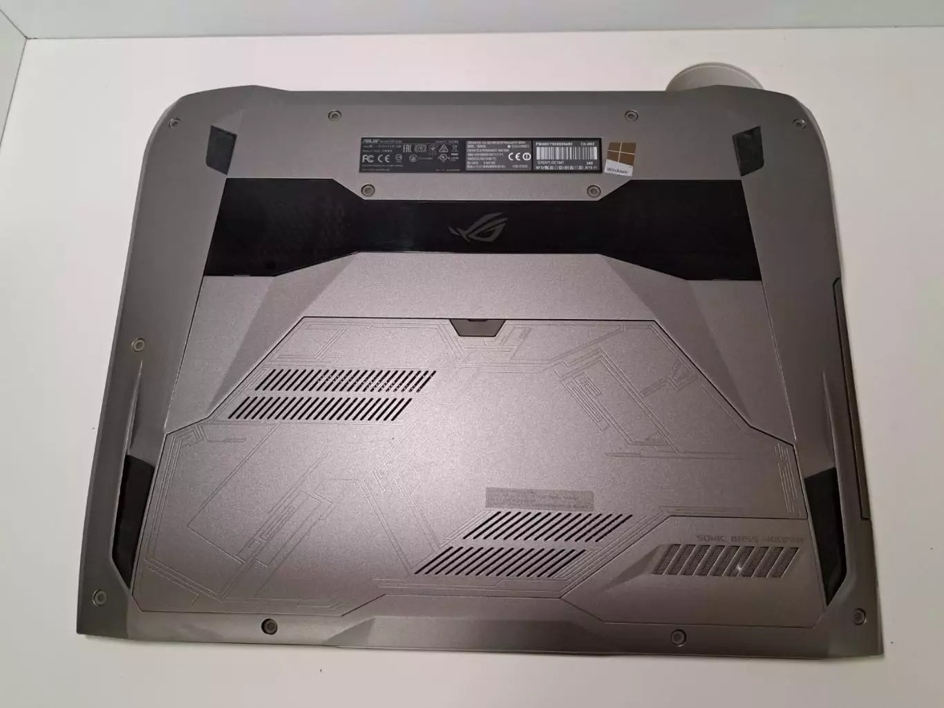 Игровой ноутбук ASUS 2