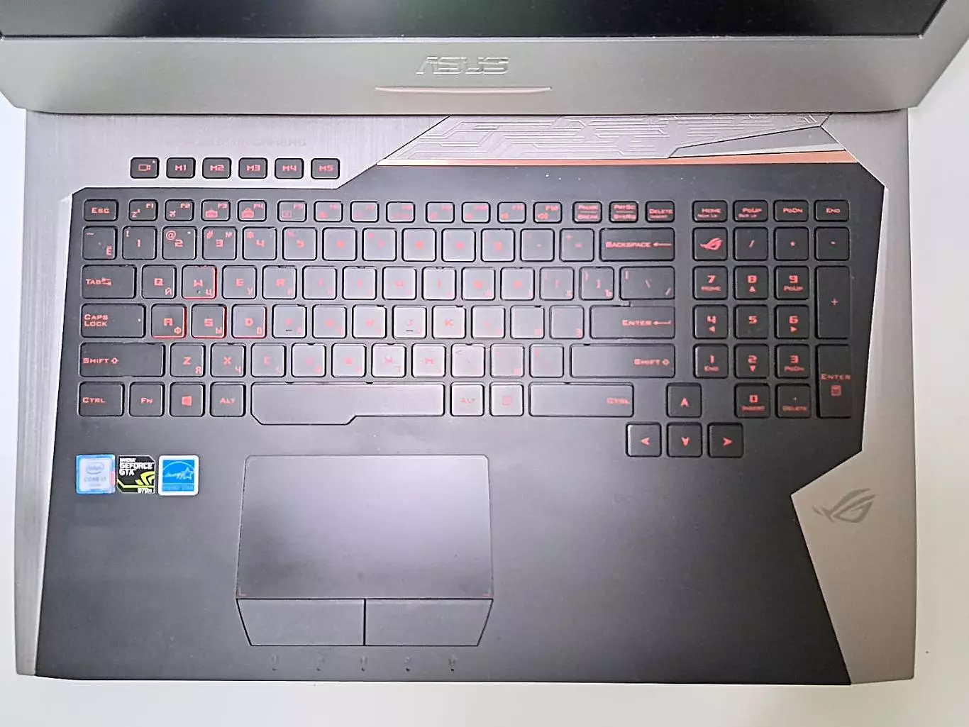 Игровой ноутбук ASUS 4