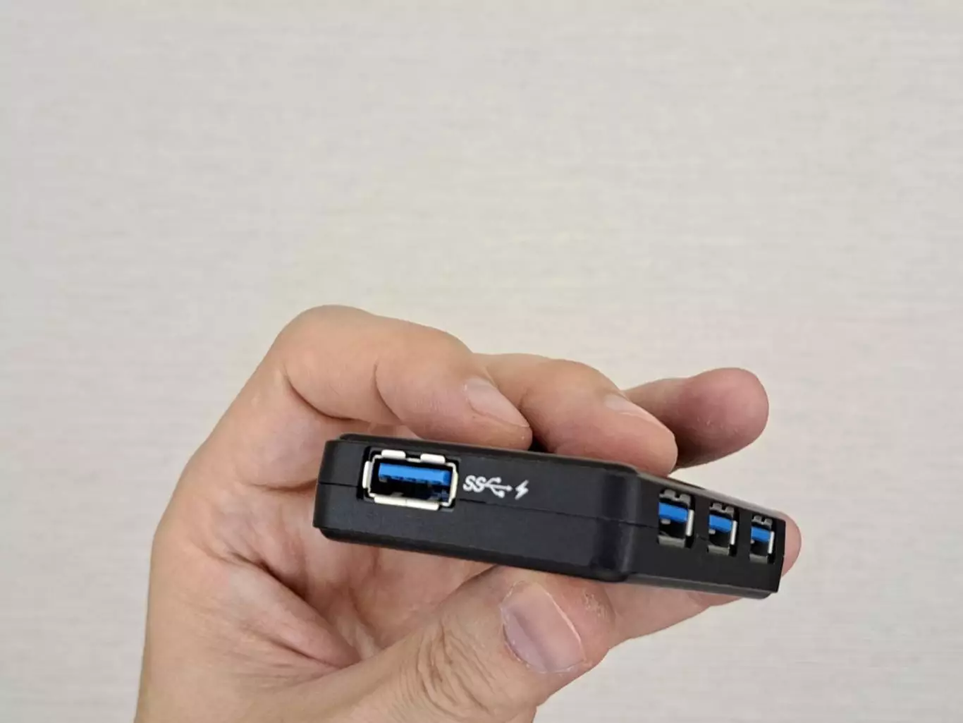USB-концентратор Transcend TS-HUB3K 4хUSB 3.0 5