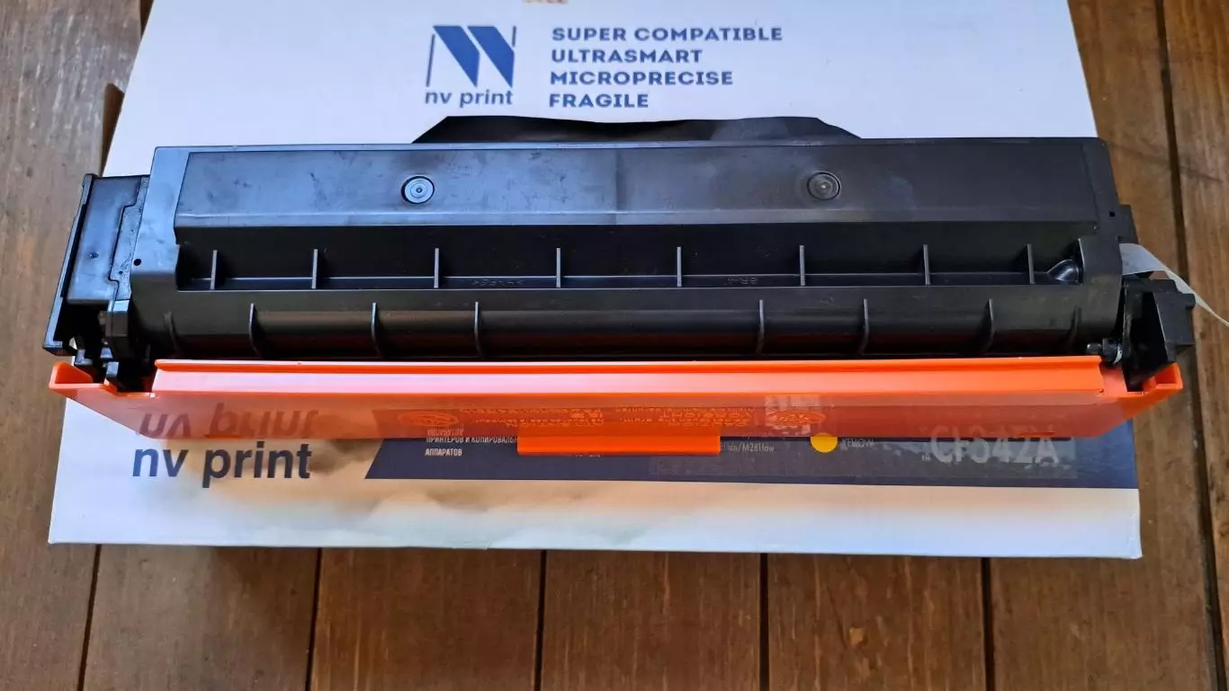 Картридж лазерный NV Print CB542A желтый, с чипом, новый 3