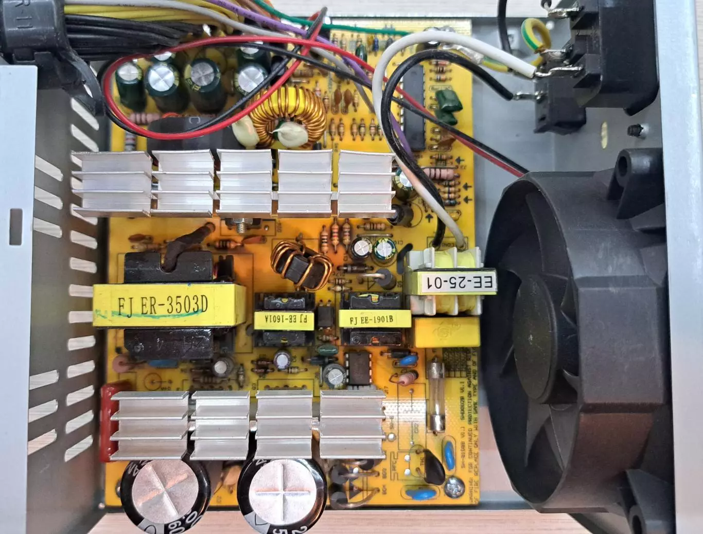 Компьютерный блок питания Inwin Powerman PM-400ATX 3