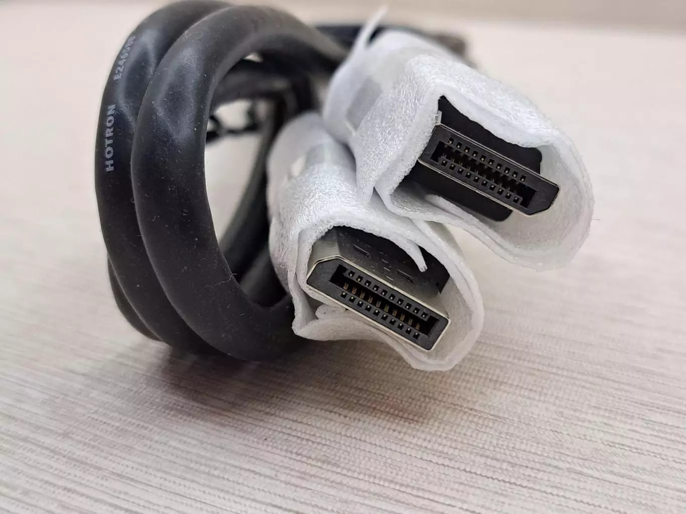 Видео кабели HDMI, VGA, VGA-DVI, Display port 5