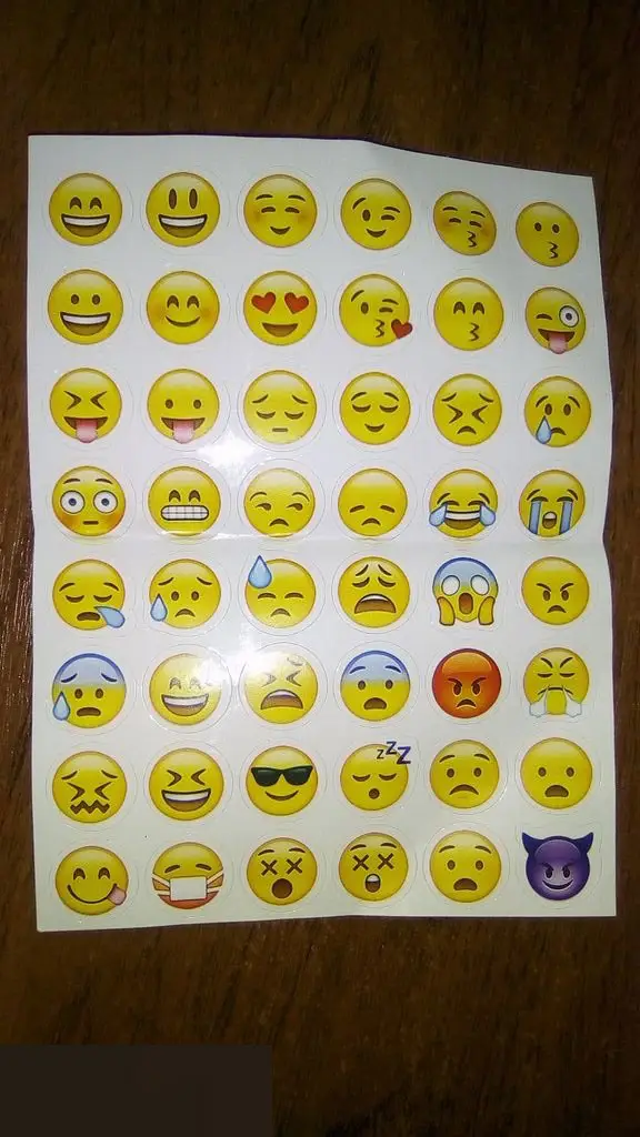 Лист наклеек смайлики смайлы