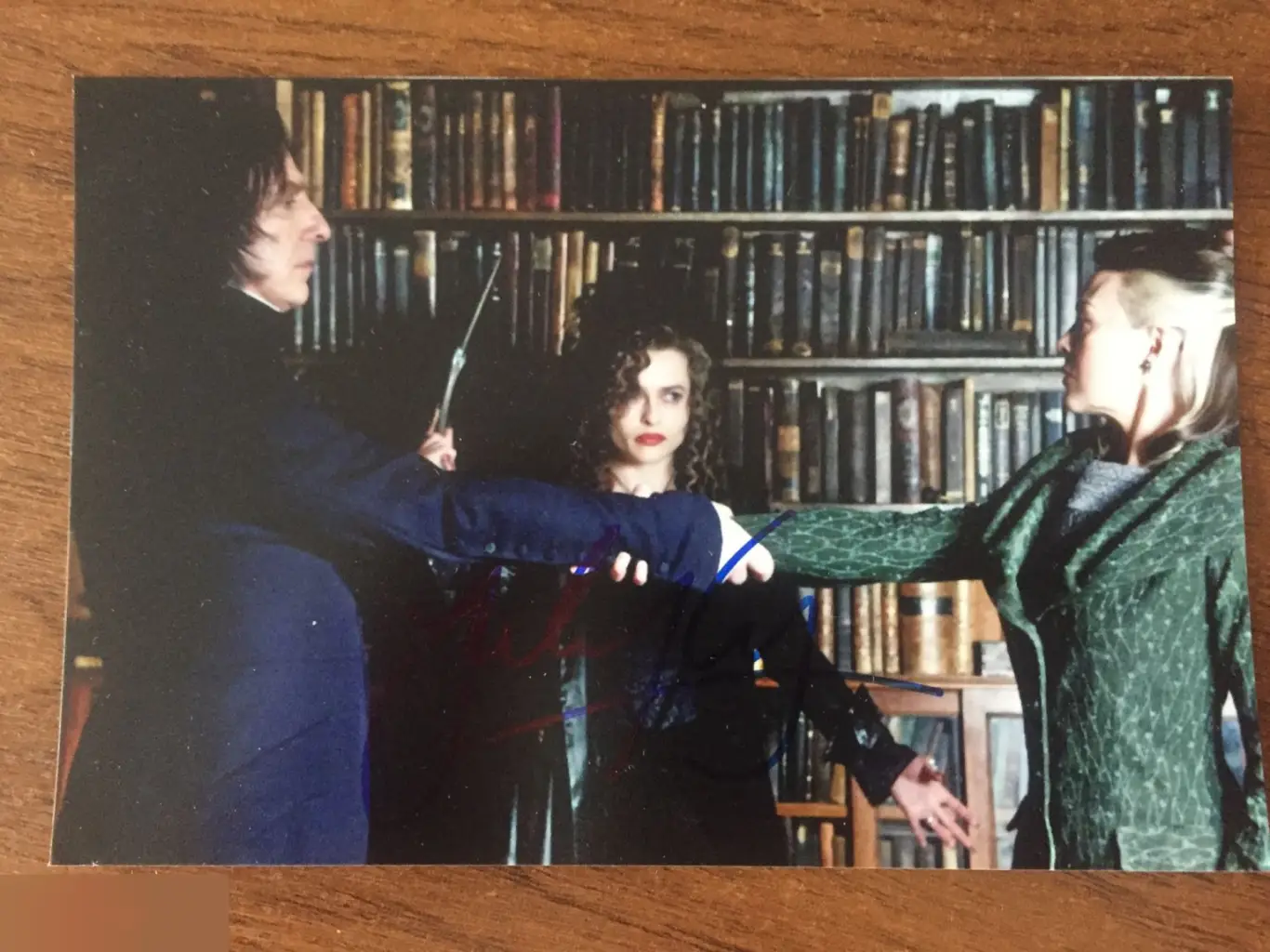 Хелен МакКрори автограф на фото Гарри Поттер