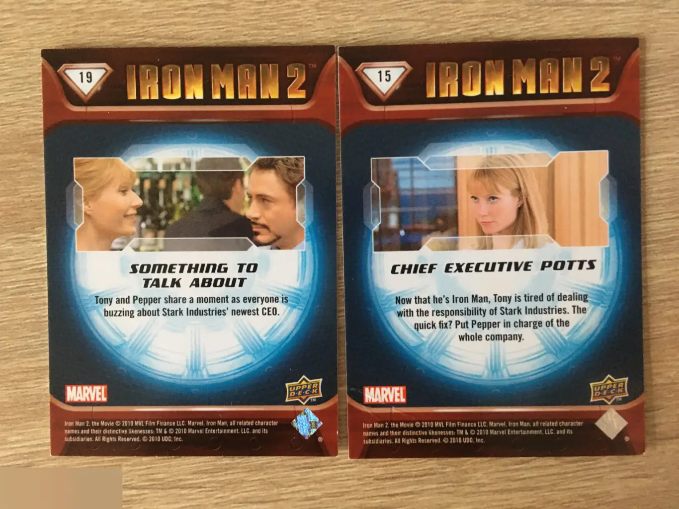 Iron Man 2 Железный человек 2 2 коллекционные карточки Upper Deck 1