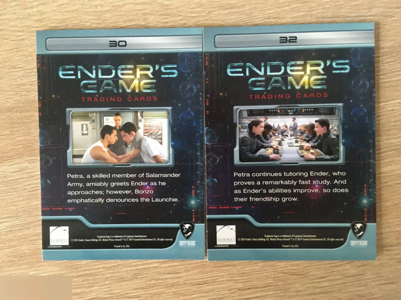 Ender's Game Игра Эндера 2 коллекционные карточки Cryptozoic Entertainment 1