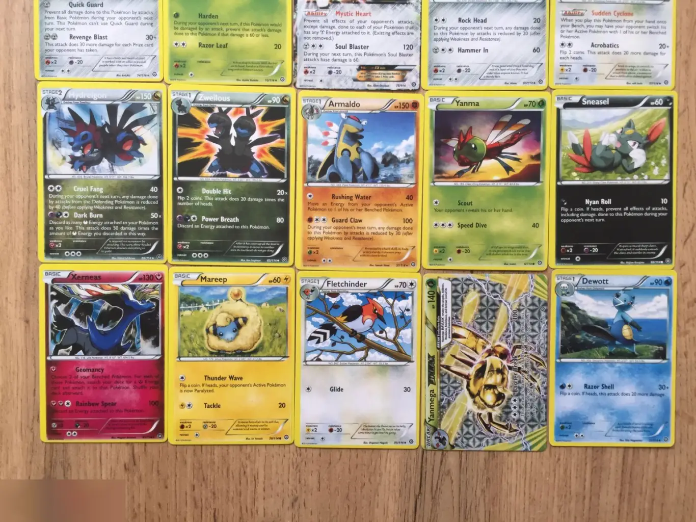 Pokemon 2017 25 карточек Китай 2