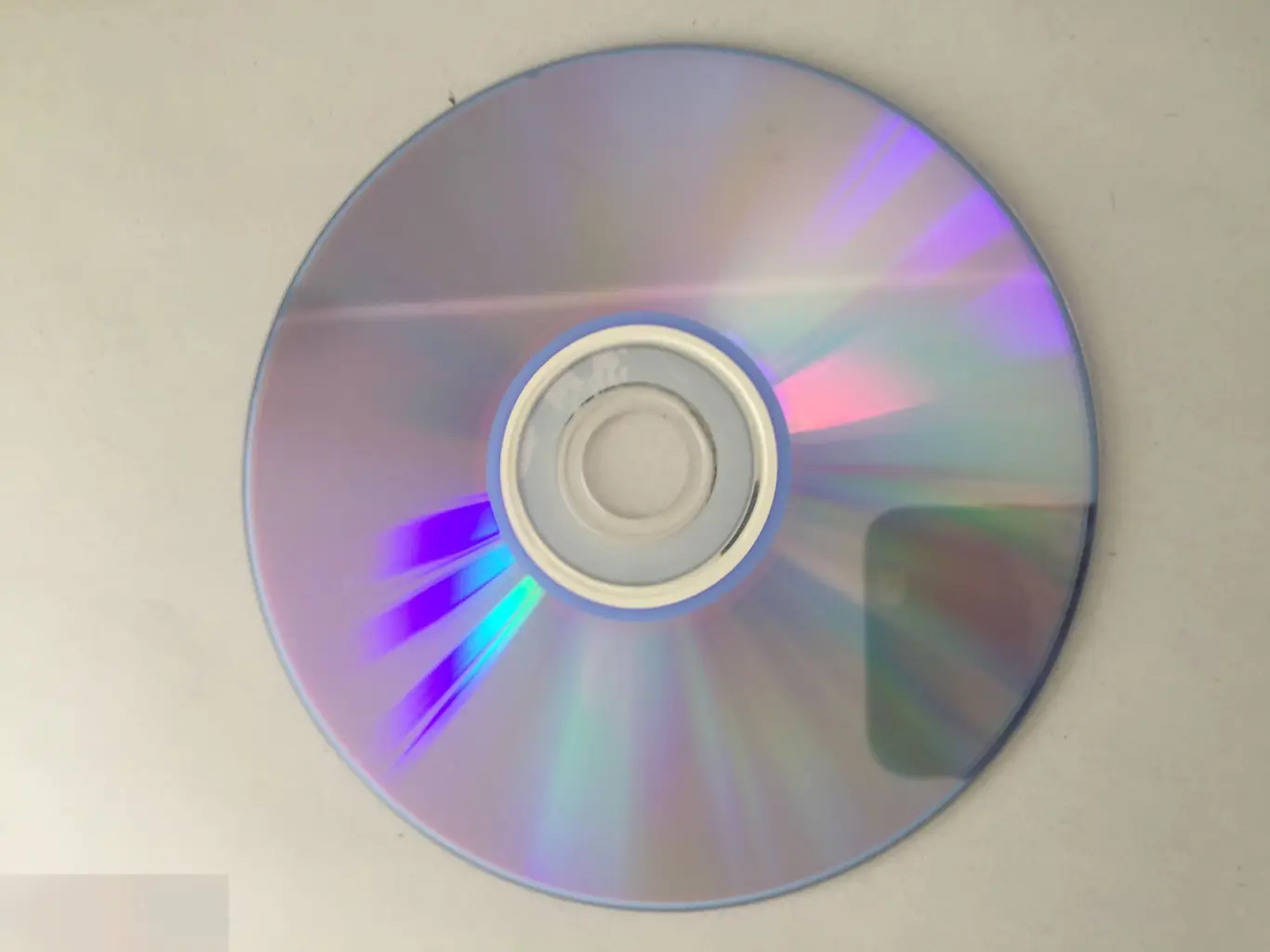 Отбросы. Первый сезон сериал диск без полиграфии и бокса 1