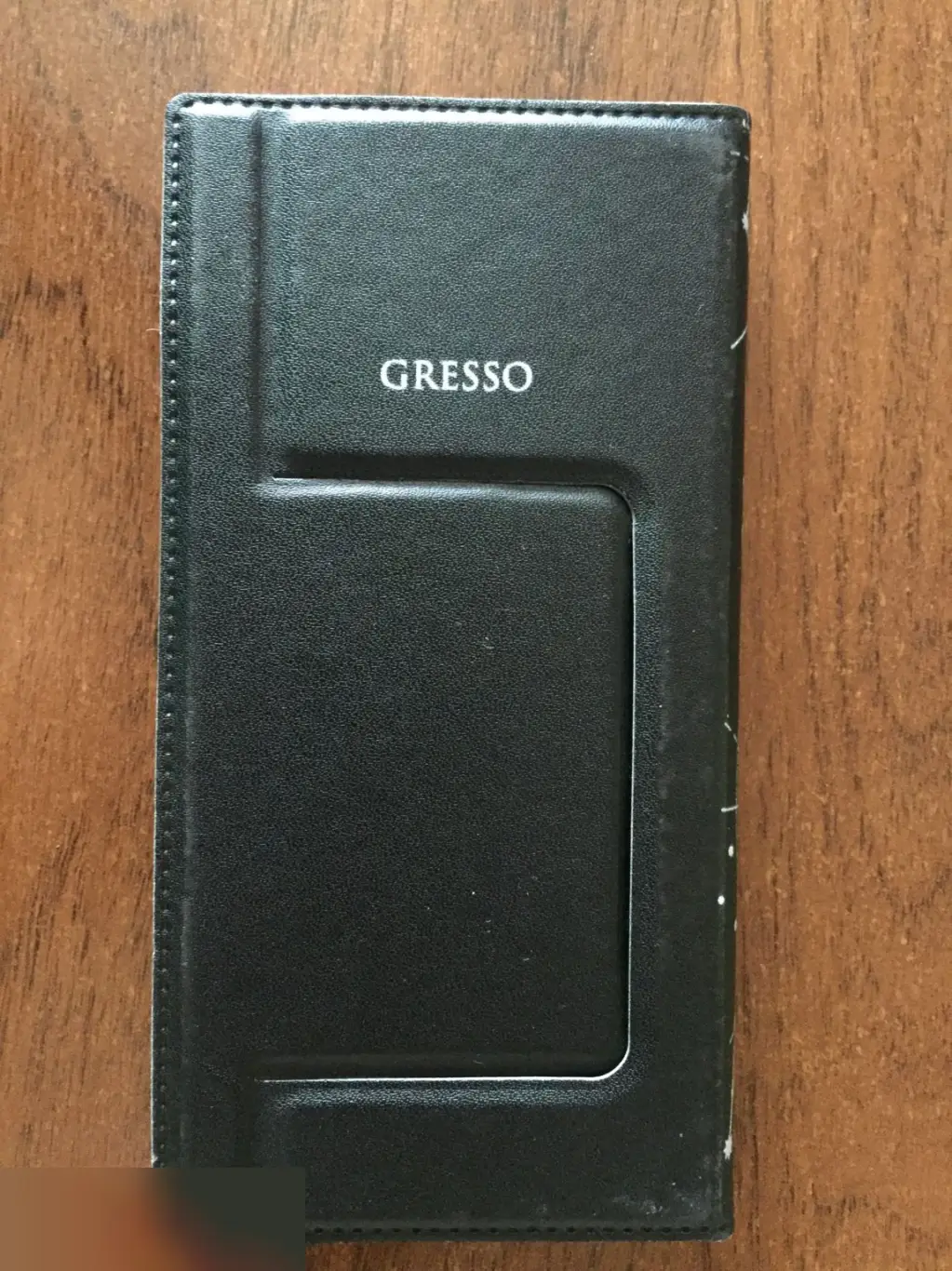 Чехол-книжка Gresso Cosmos универ 4,8-5? 1