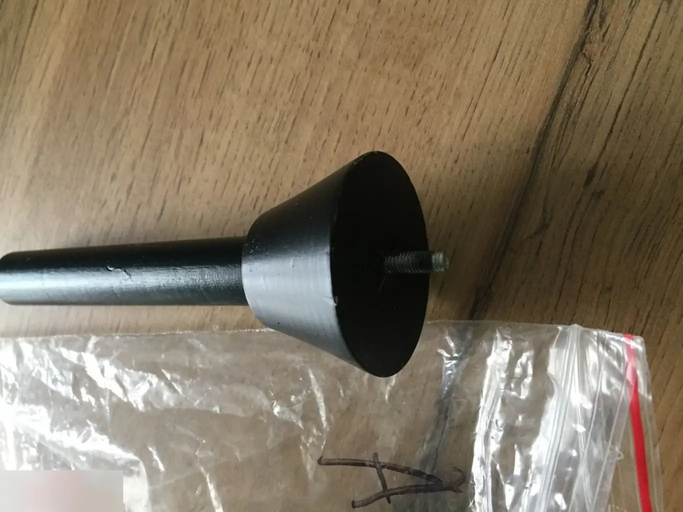 Деревянная стойка держатель для флейты 2