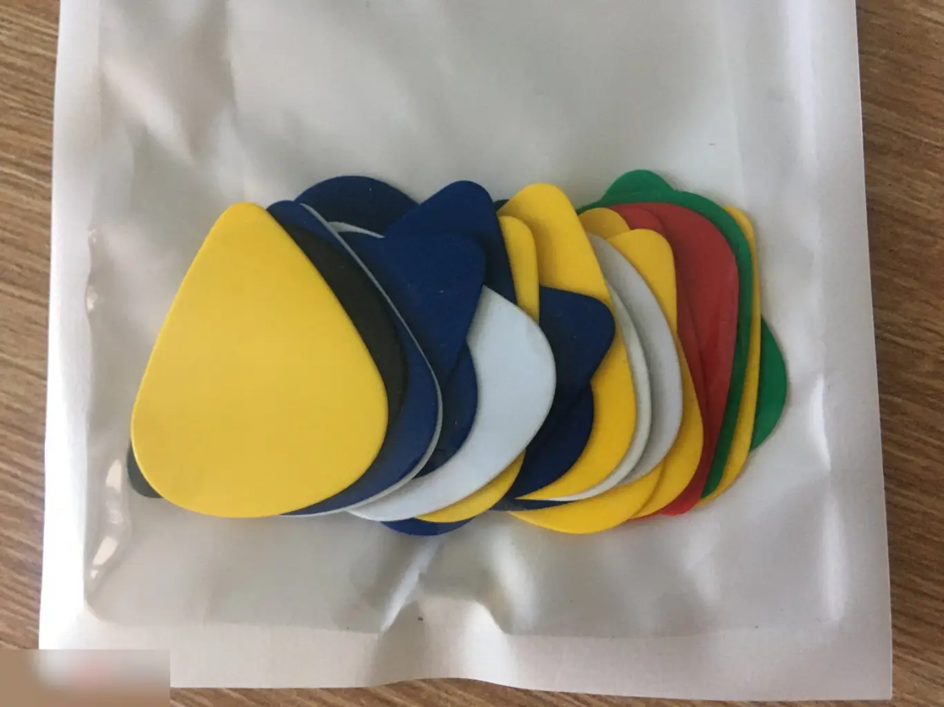 Медиаторы 0,46 мм 20 штук