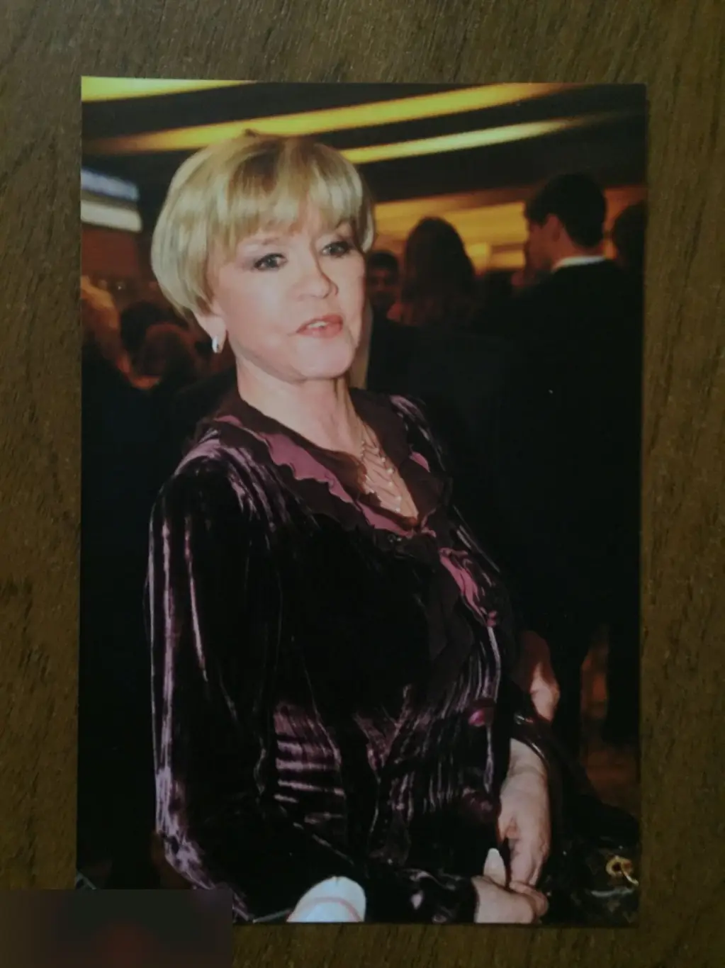 Вера Алентова автограф на фото