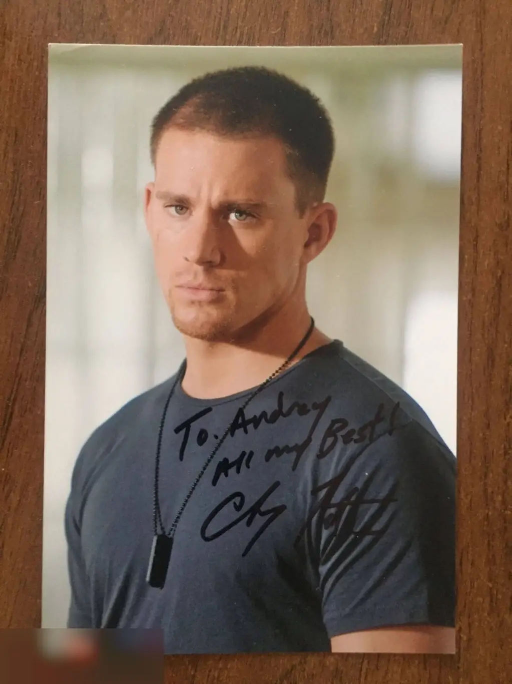 Ченнинг Татум автограф на фото