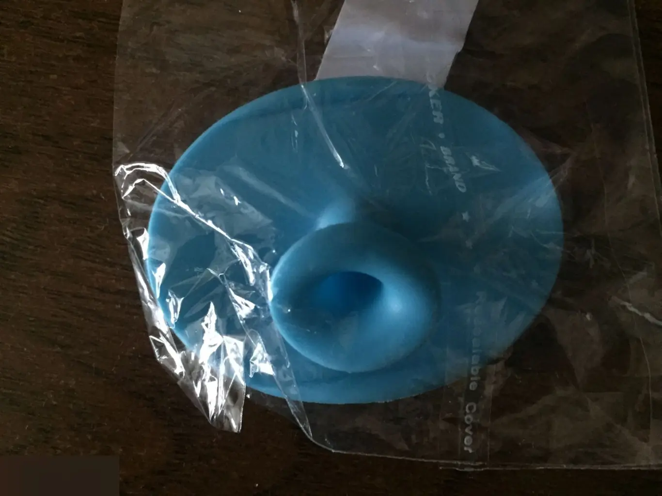 Силиконовая щетка для лица 2