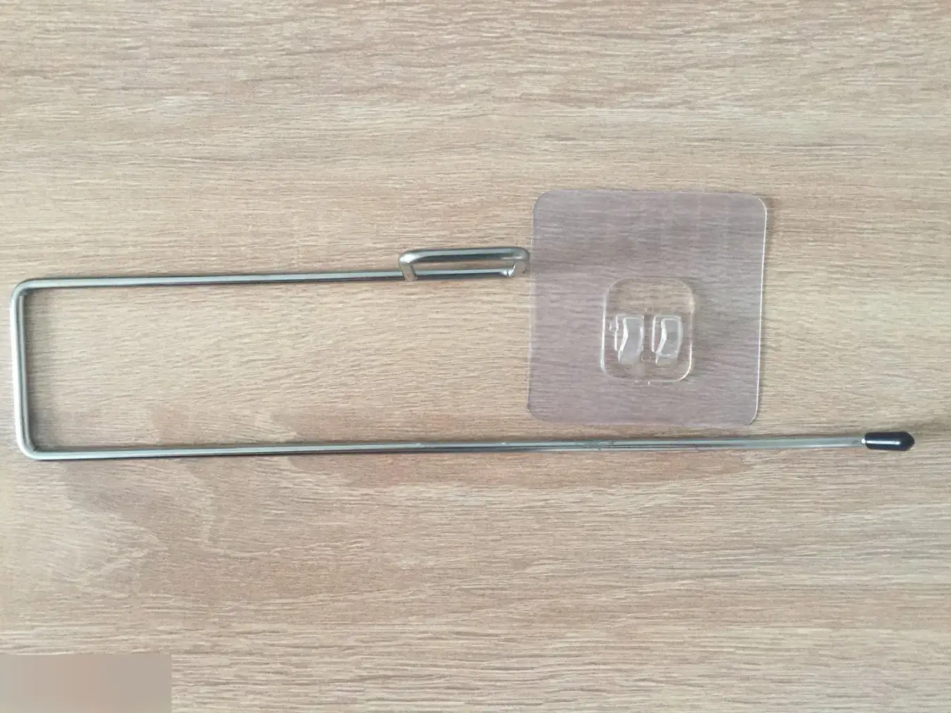 Держатель для бумажных полотенец