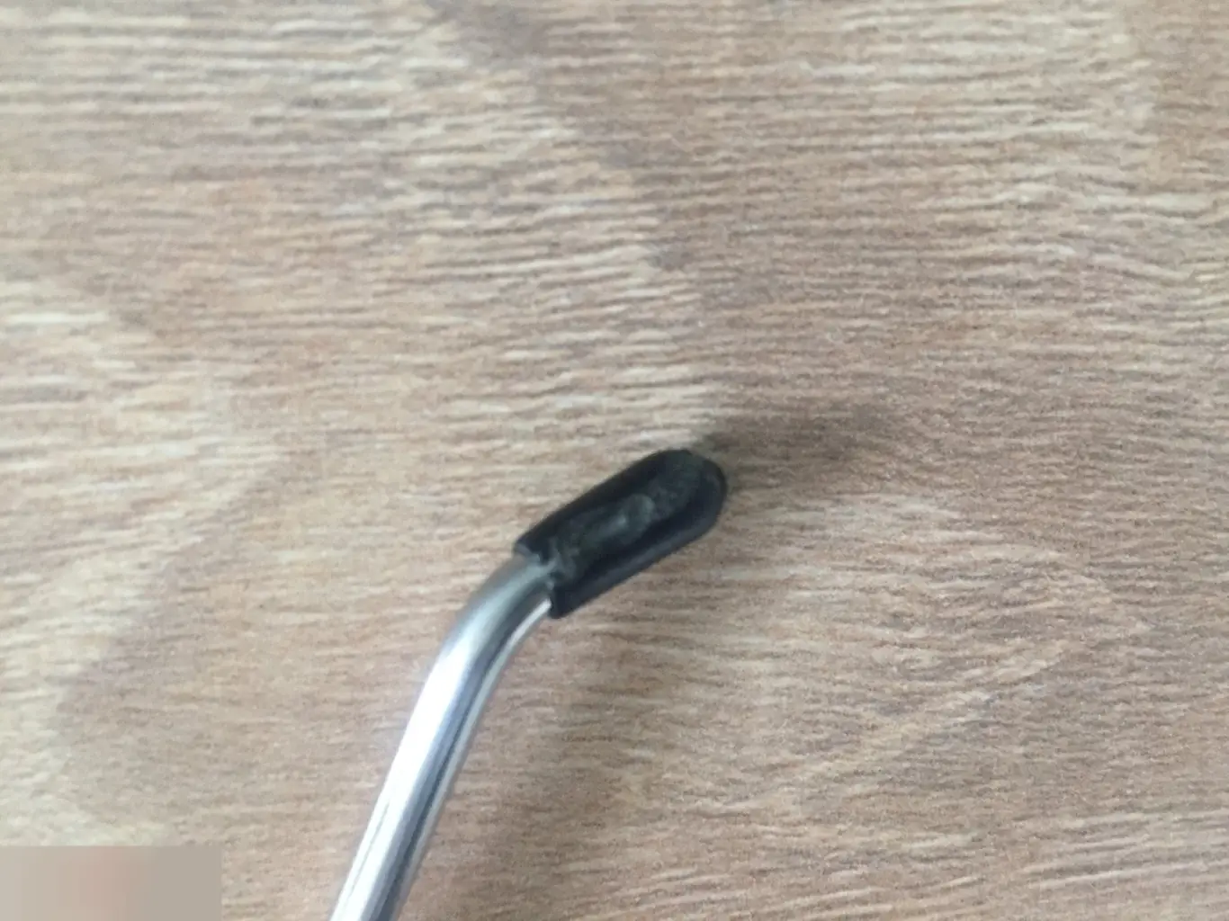 Держатель для бумажных полотенец 2