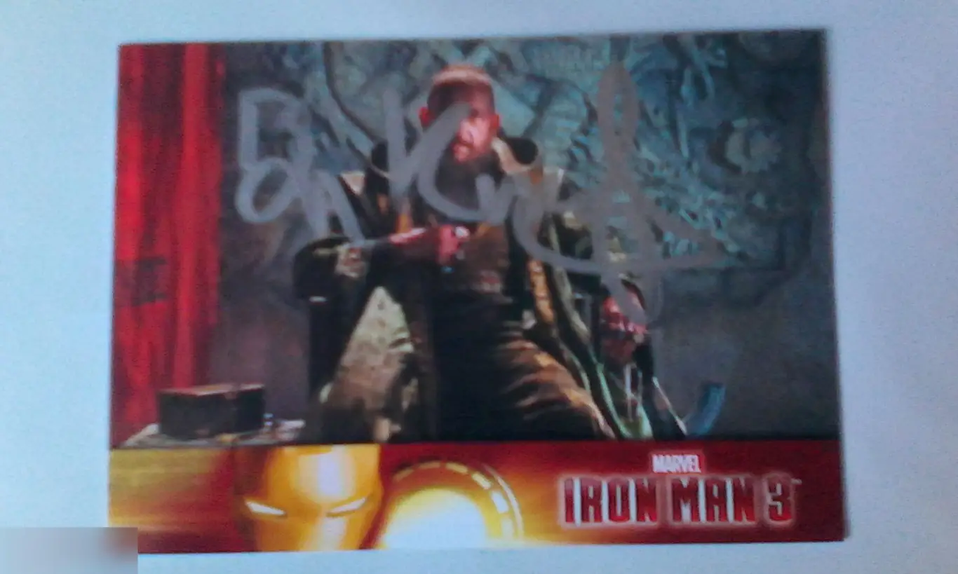 Бен Кингсли автограф на карточке Железный человек 3