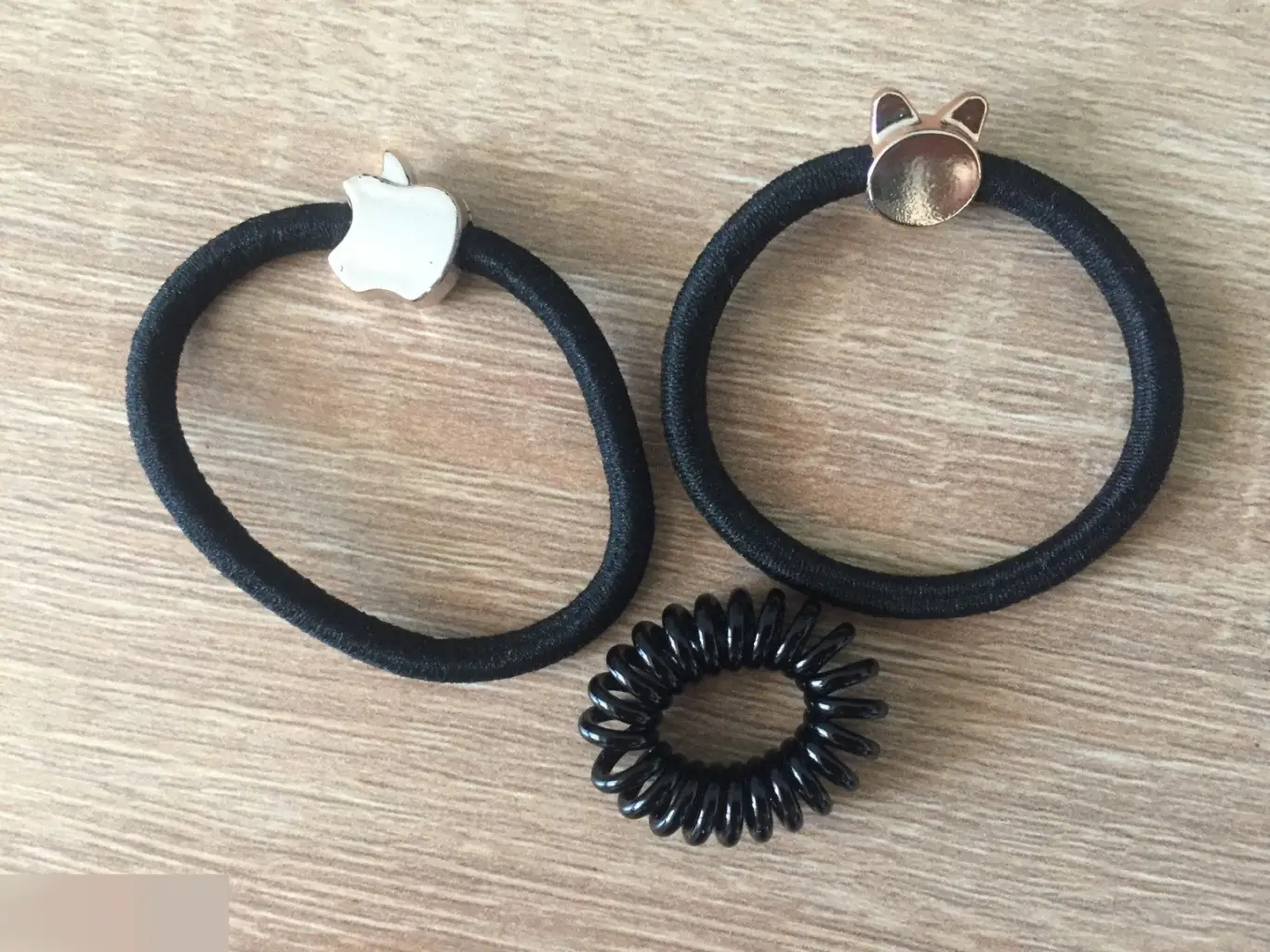 Резинка для волос 3 штуки