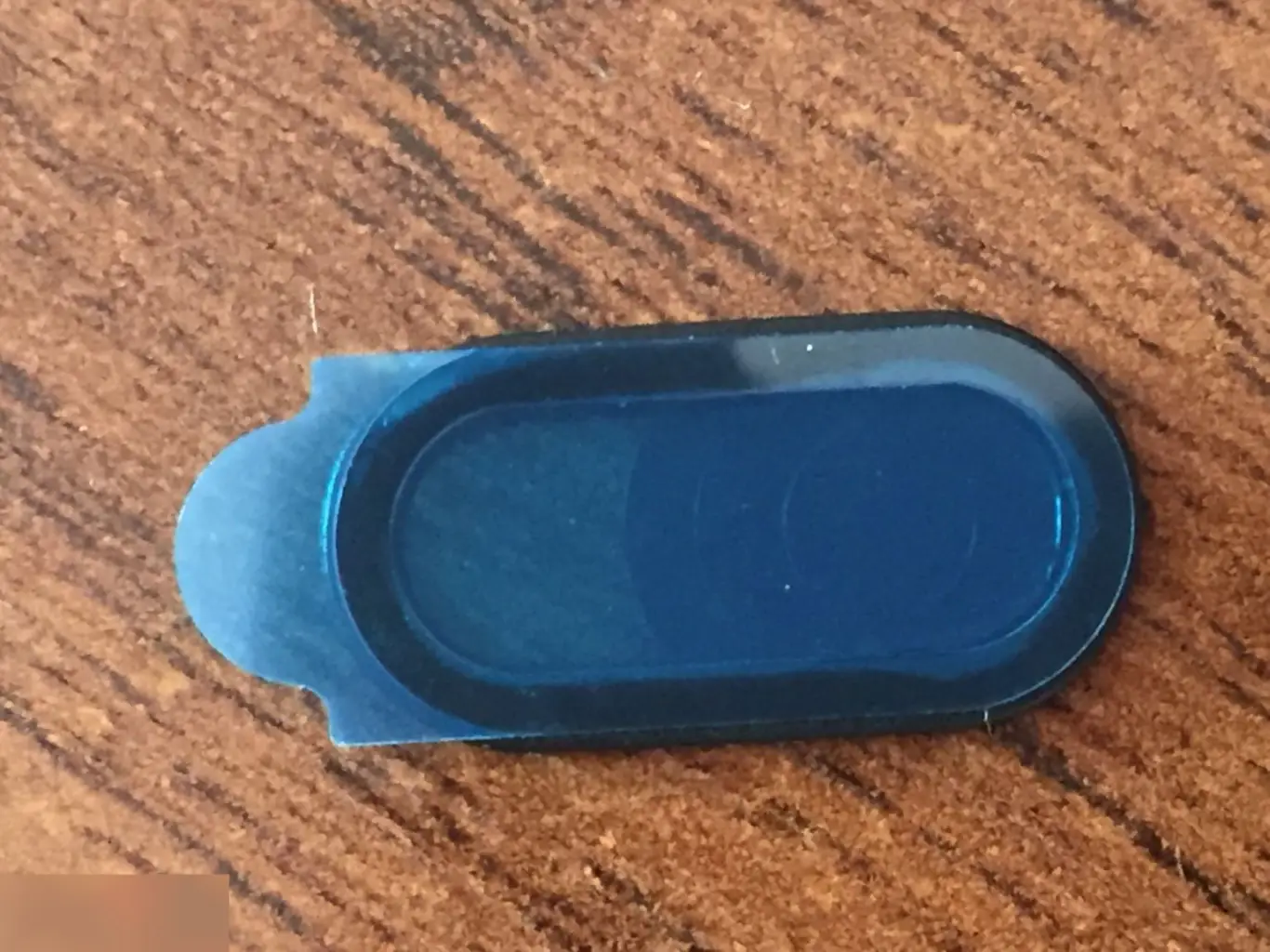 Крышка-шторка для камеры смартфона ноутбука 2