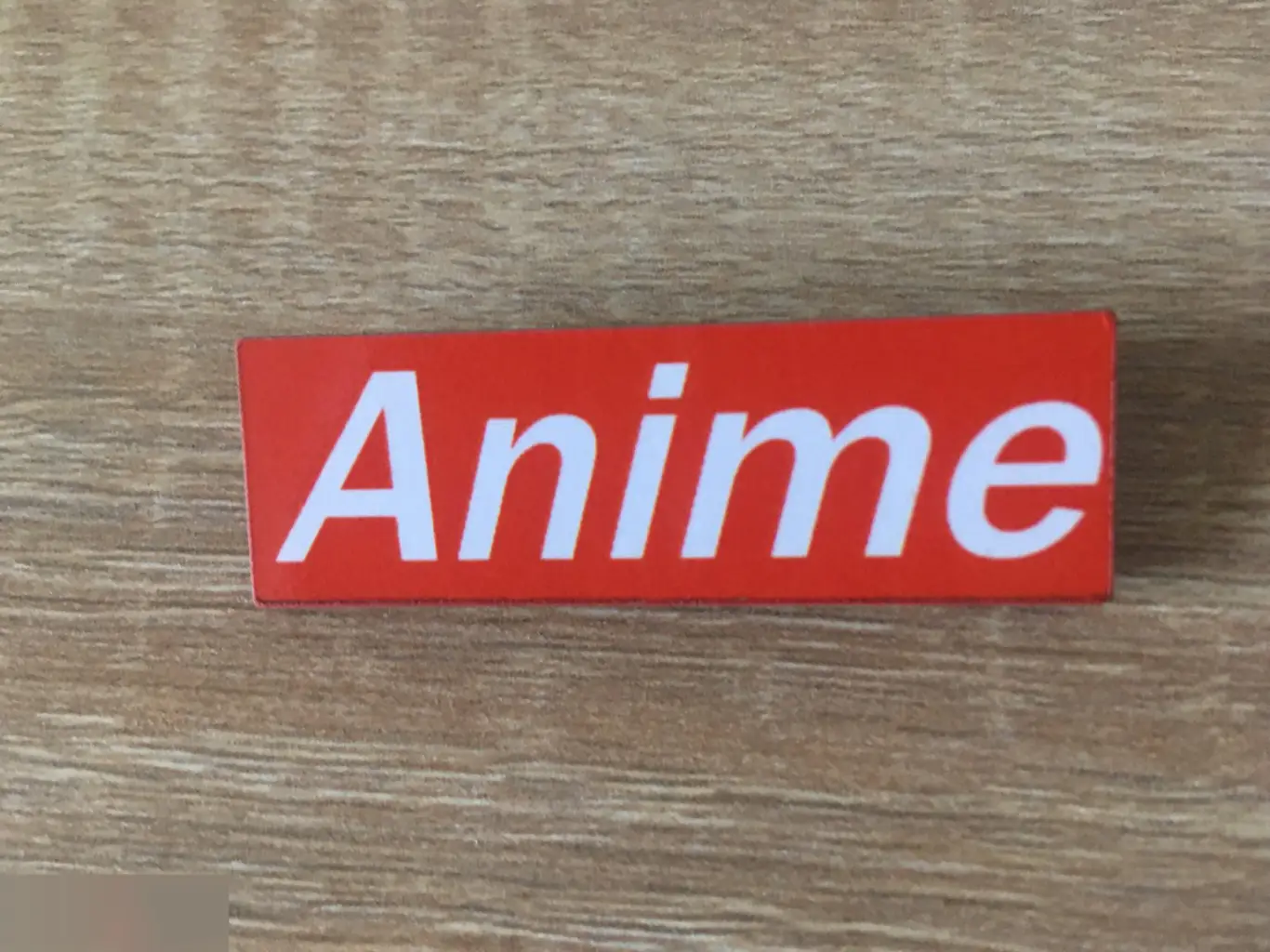 Аниме значок деревянный