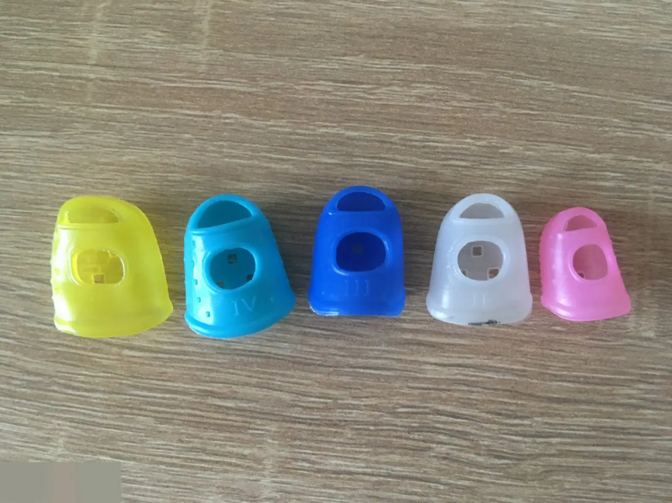 Набор медиаторов на пальцы 2