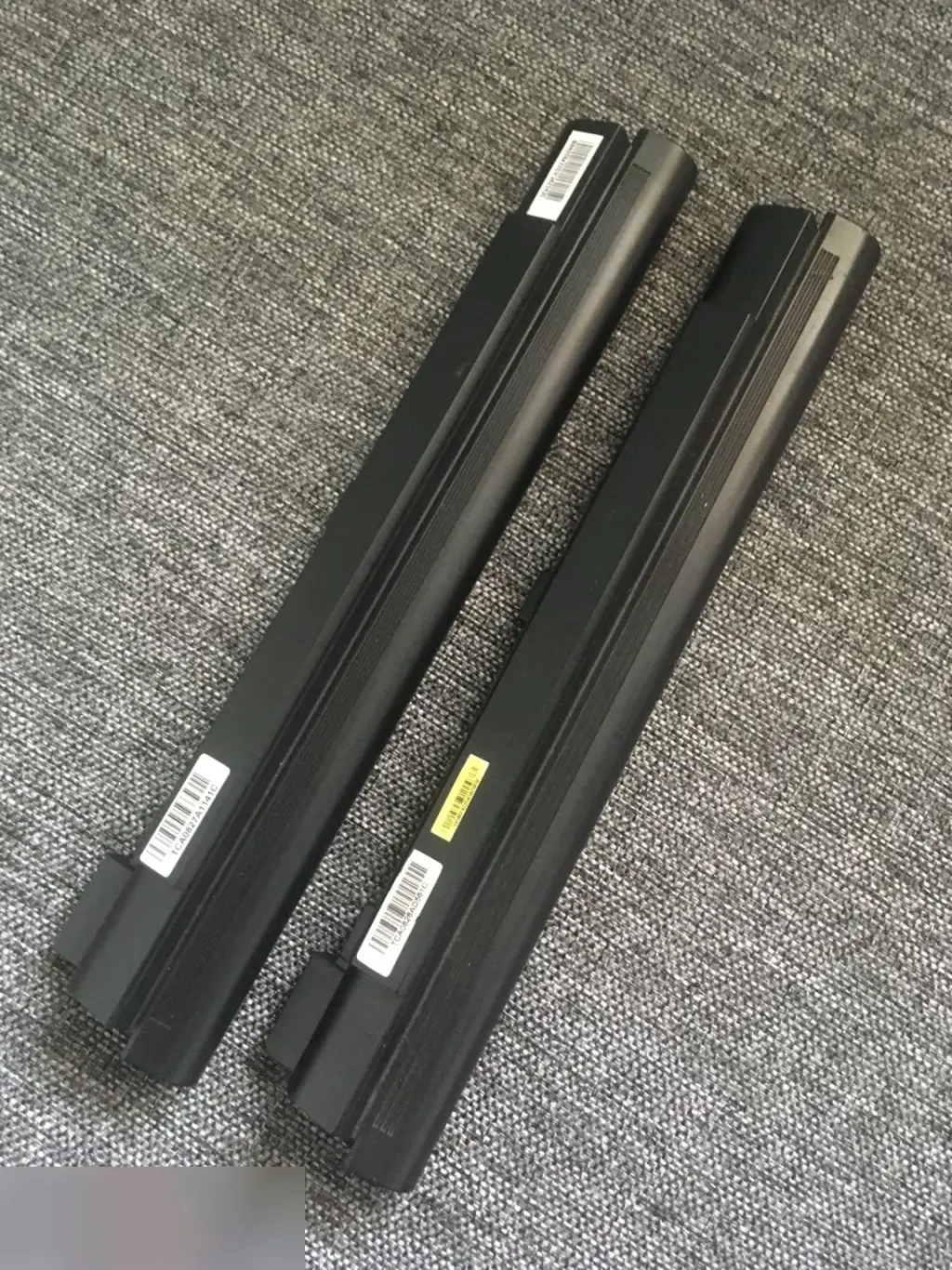 BTY-S27 14.4Vdc 4800mAh два неисправных аккумулятора для ноутбука 1