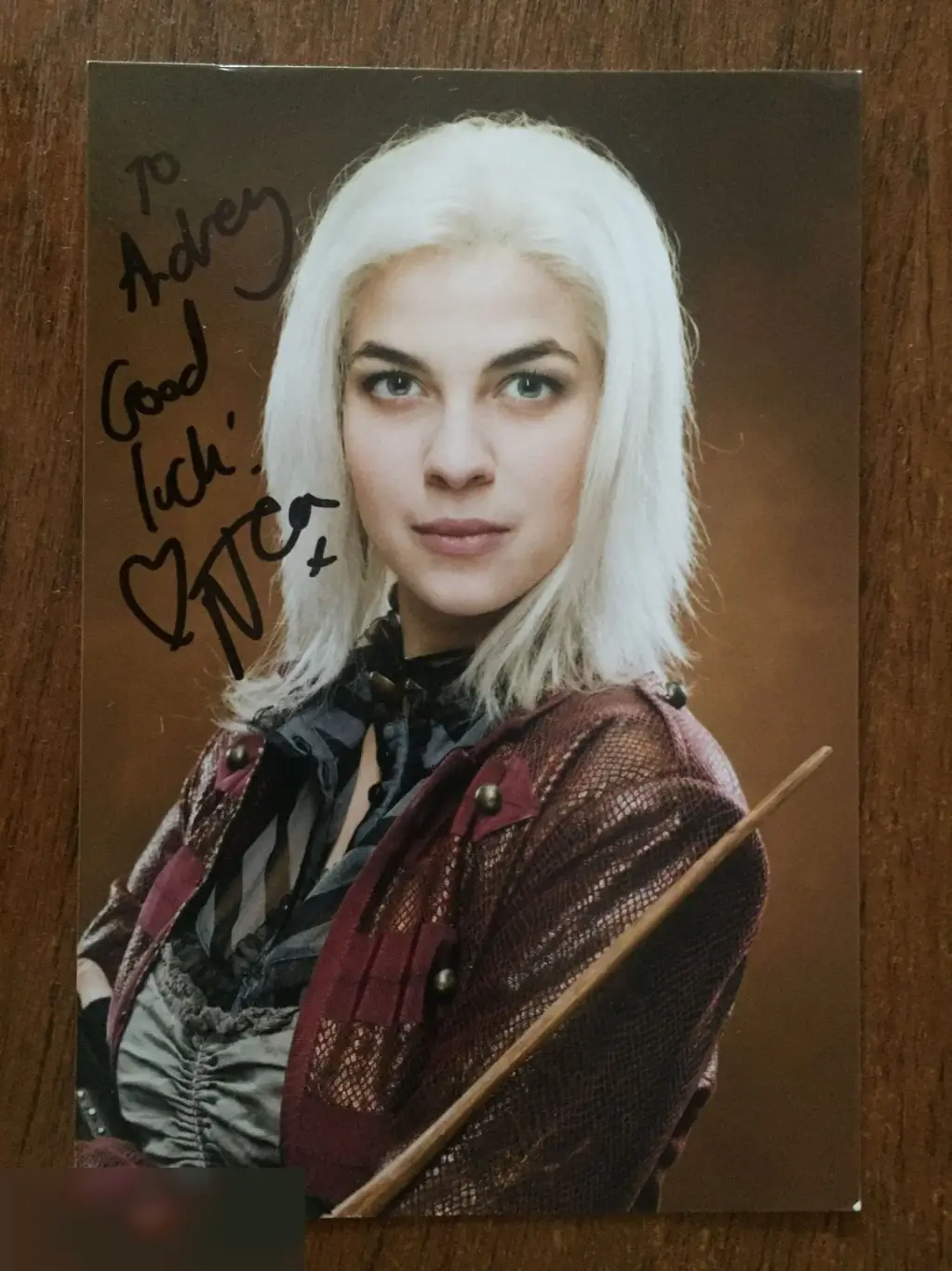 Наталия Тена автограф на фото Гарри Поттер