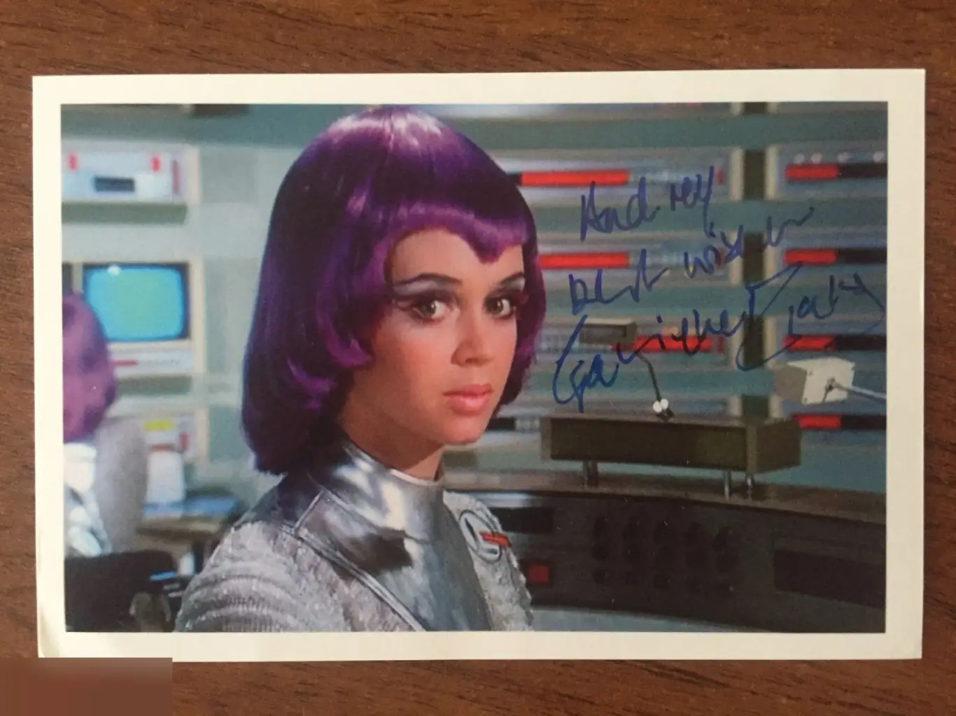 Антония Эллис автограф