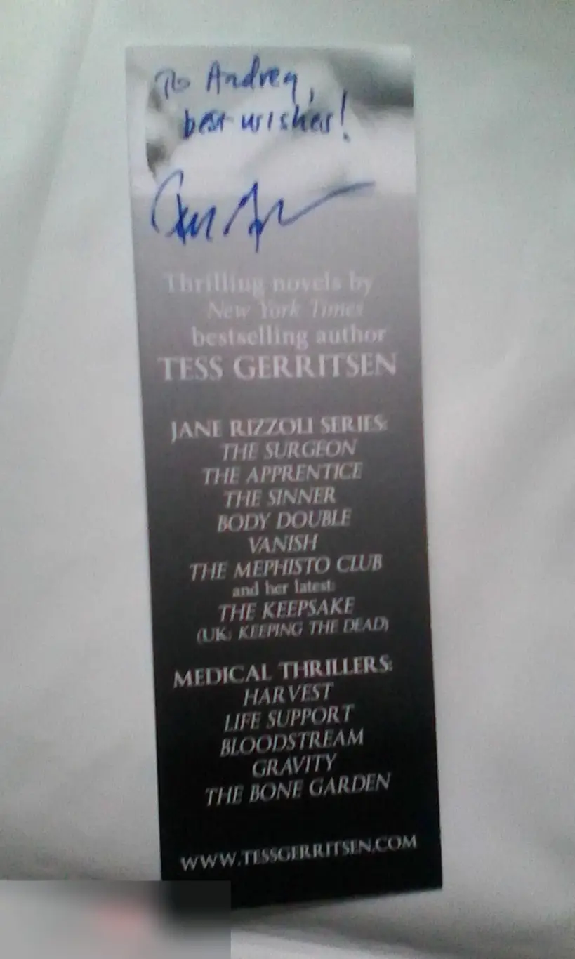 Тесс Герритсен автограф