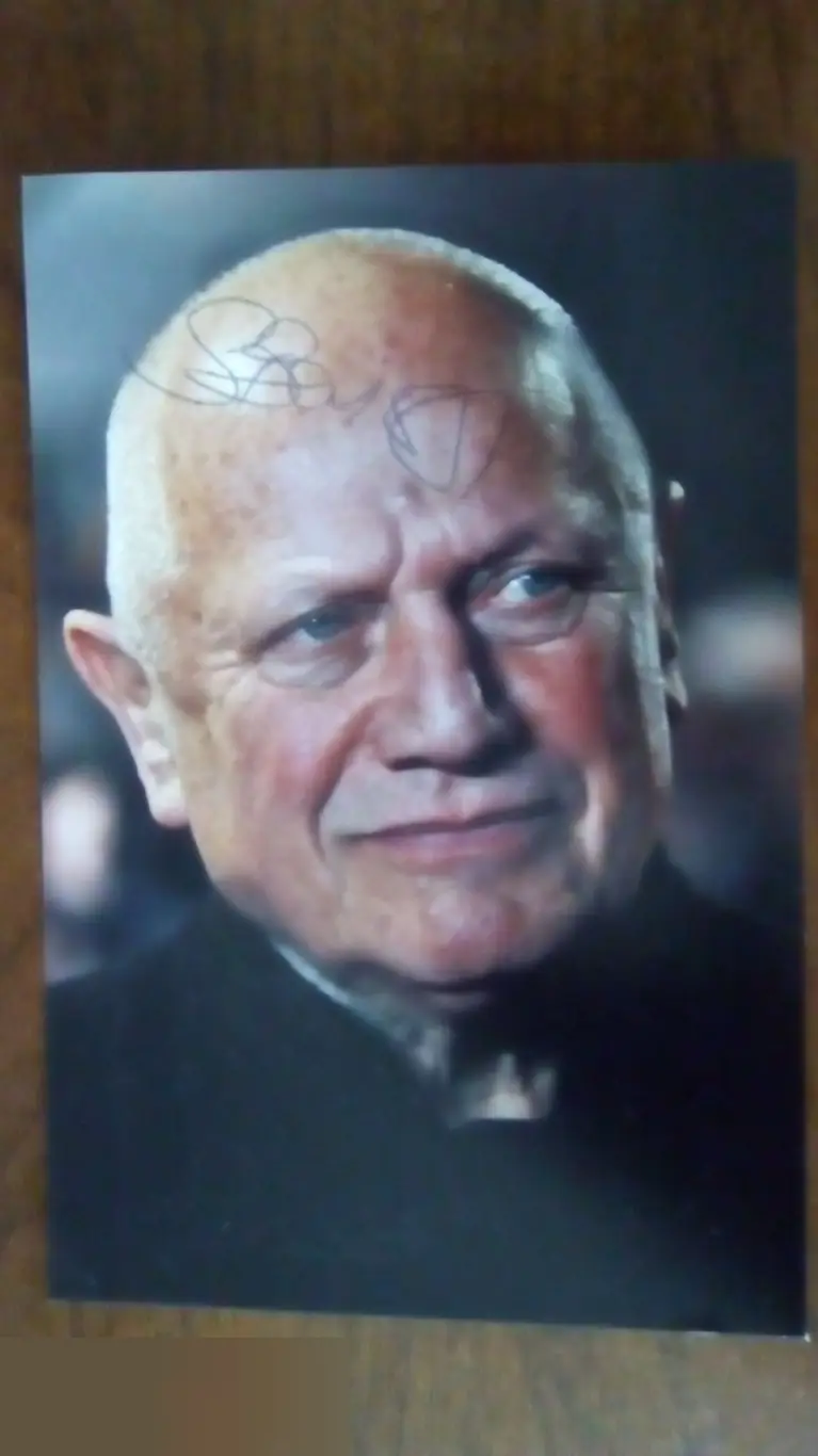 Стивен Беркофф автограф на фото