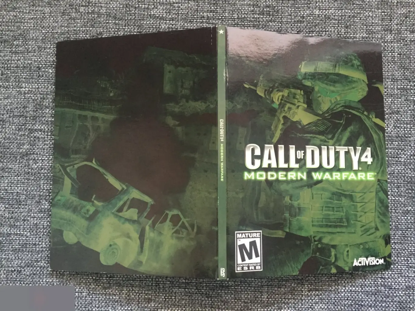 Call of Duty 4: Modern Warfare DVD 2