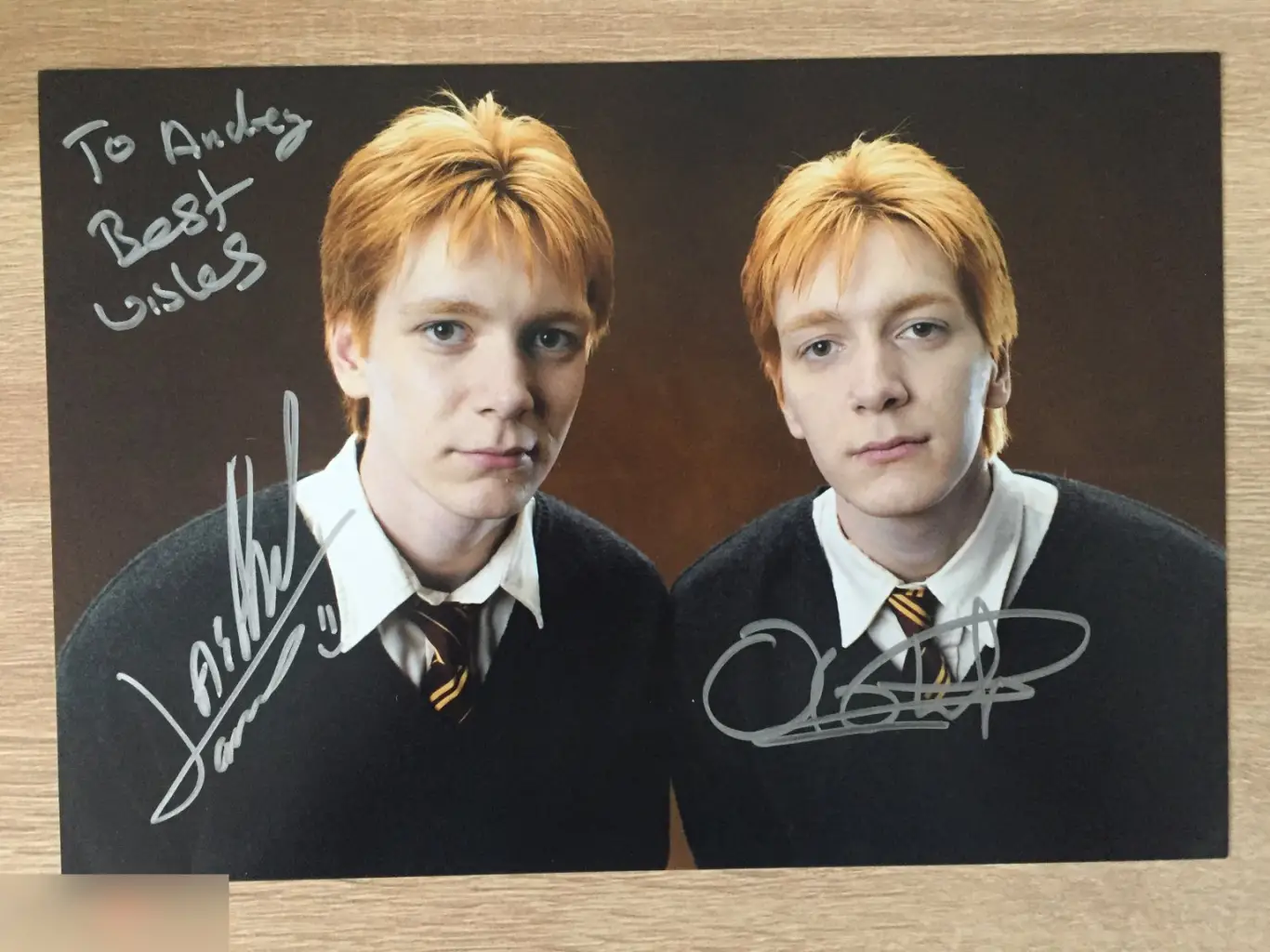 Джеймс и Оливер Фелпс автографы на фото Гарри Поттер близнецы Фред и Джордж Уизли