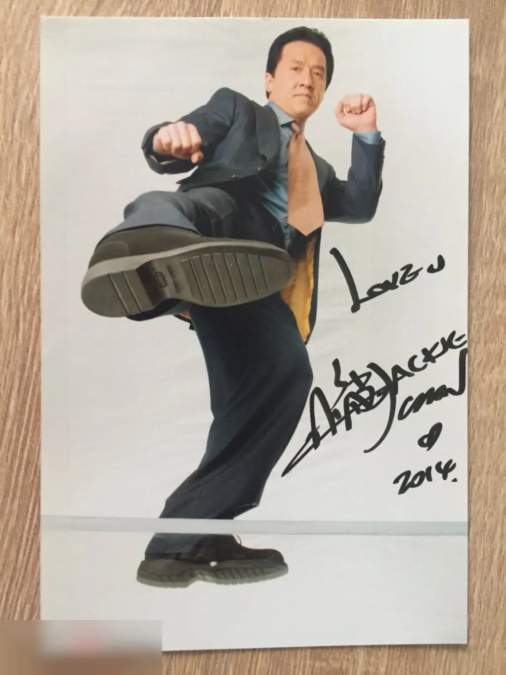 Джеки Чан автограф на фото