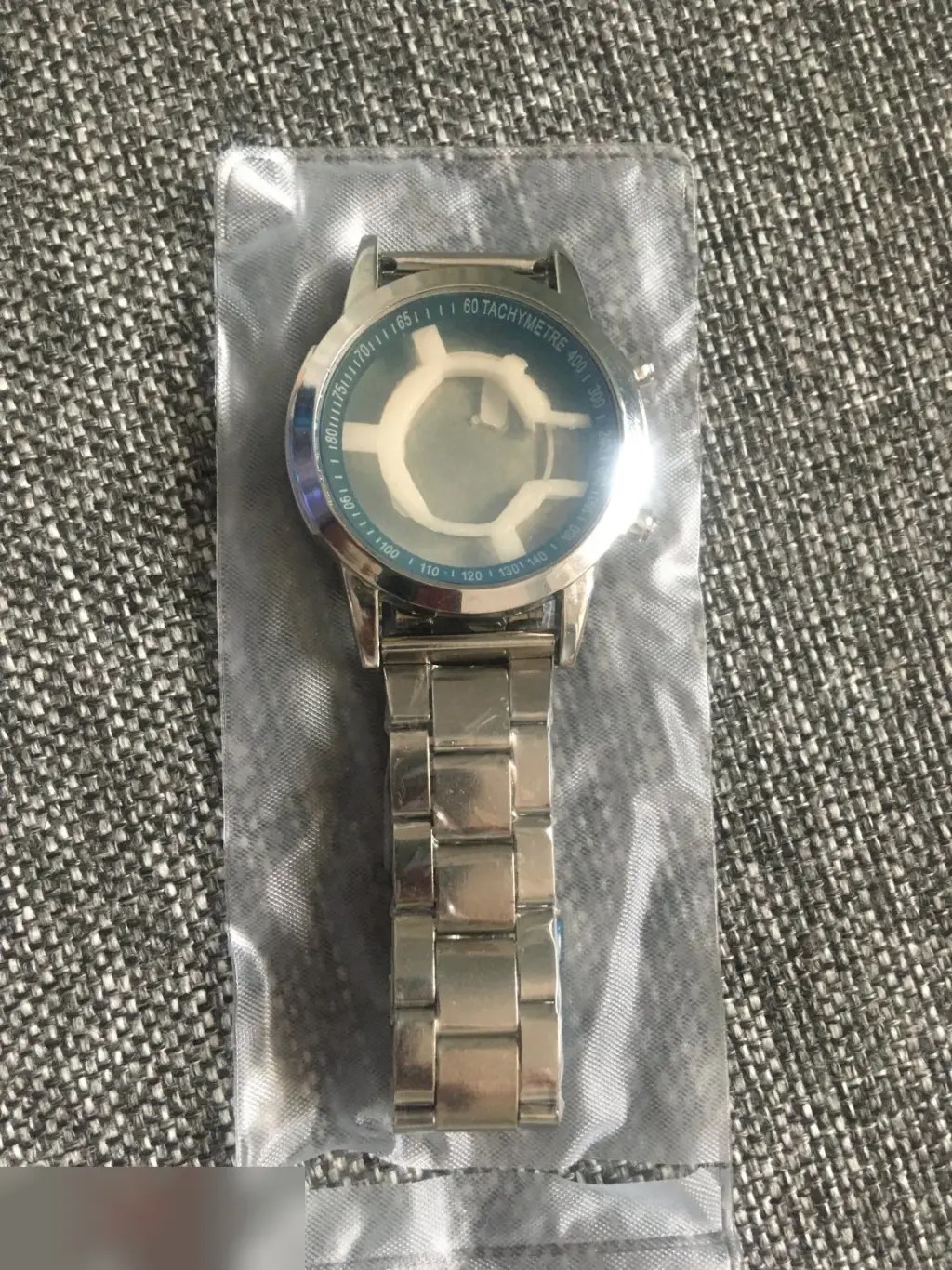 Корпус наручных часов и ремешок в плёнке Китай