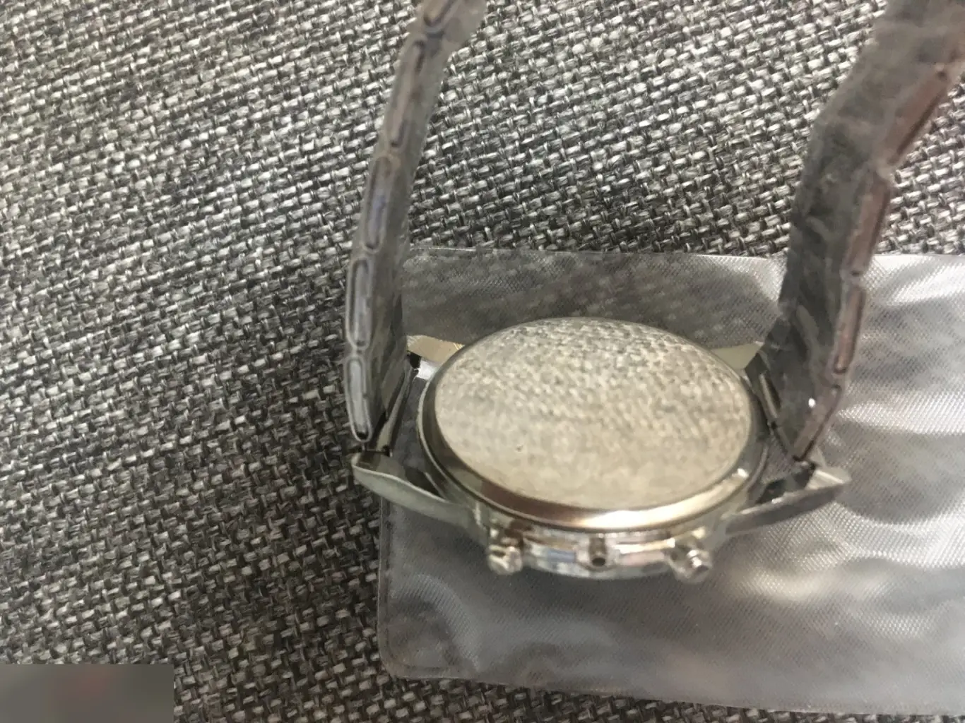 Корпус наручных часов и ремешок в плёнке Китай 2