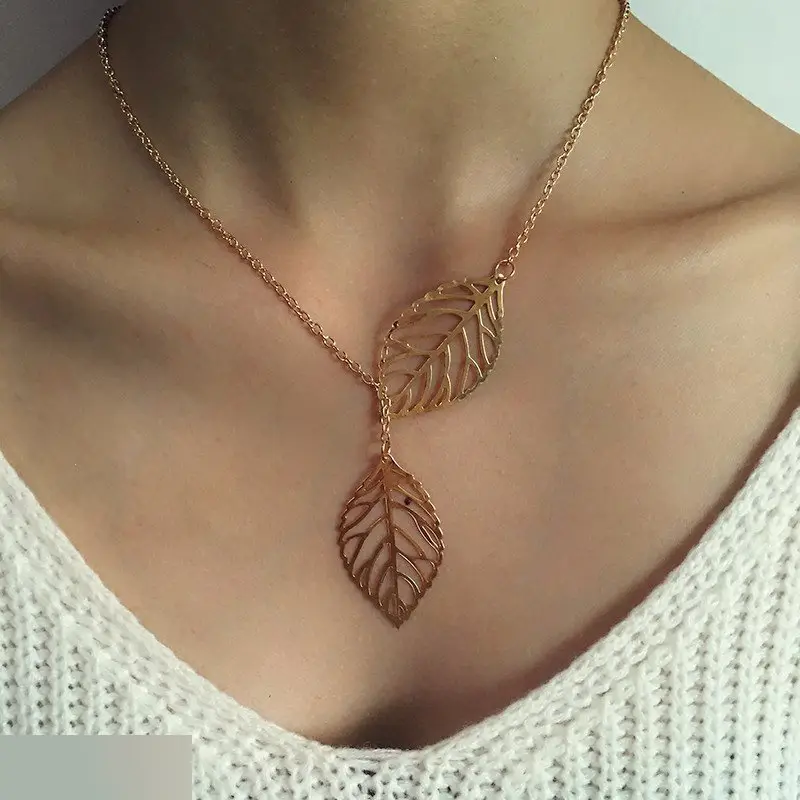 Подвеска листья